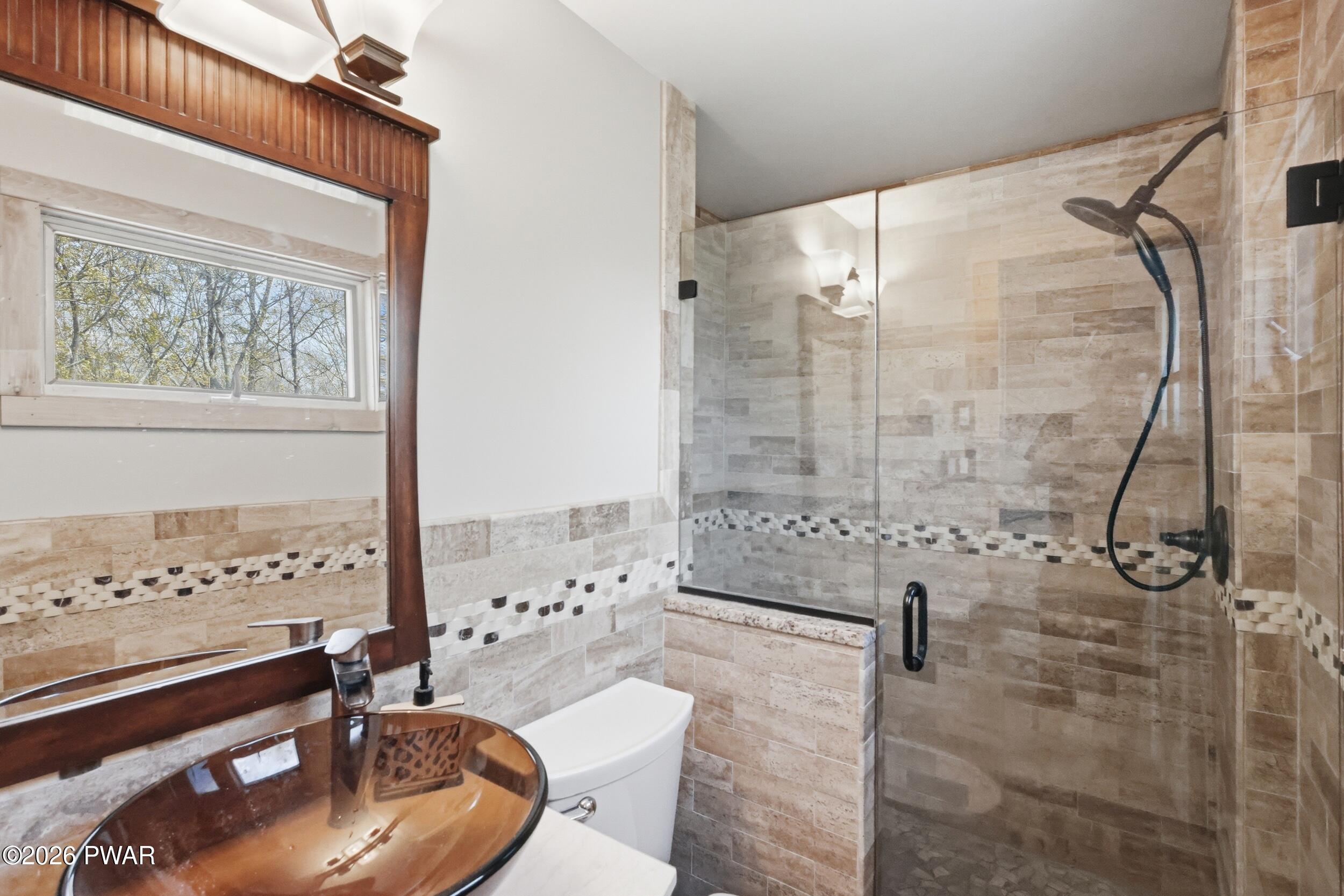 Milford, Pennsylvania, 18337, United States, 3 Bedrooms Bedrooms, ,3 BathroomsBathrooms,Residential,Active,2045032