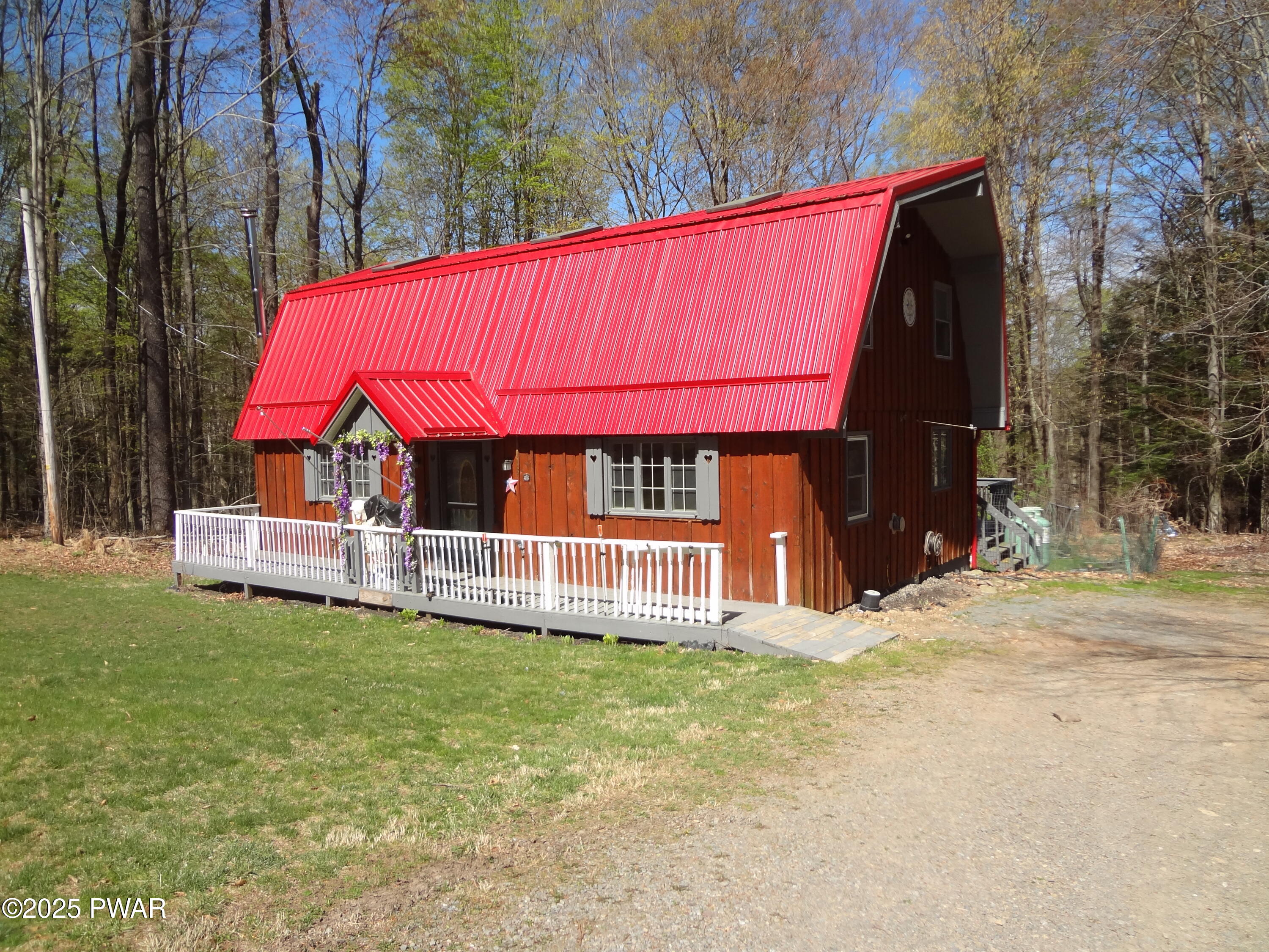 113 Fawnwood Drive, Greentown, Pennsylvania image 1