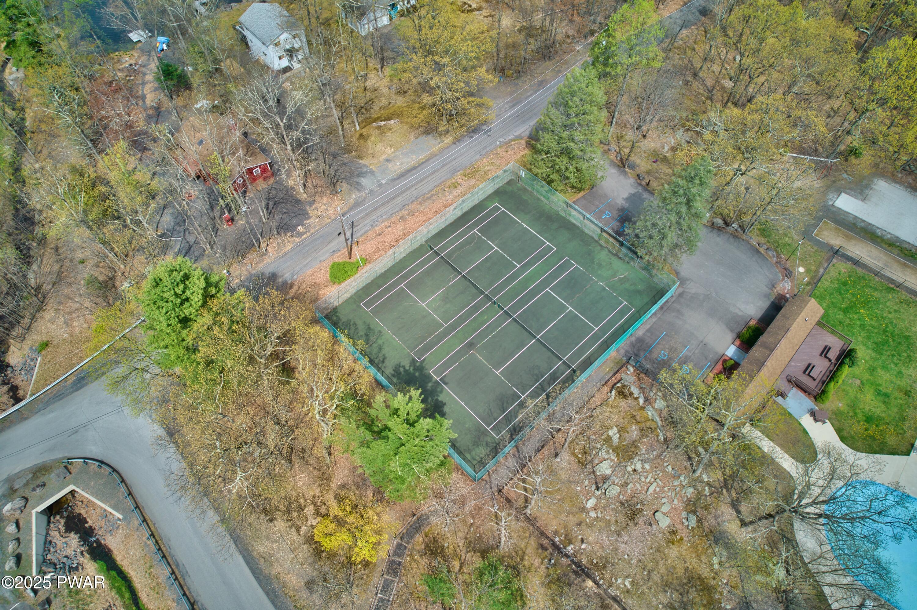 332 Wild Acrs Drive, Dingmans Ferry, Pennsylvania image 34