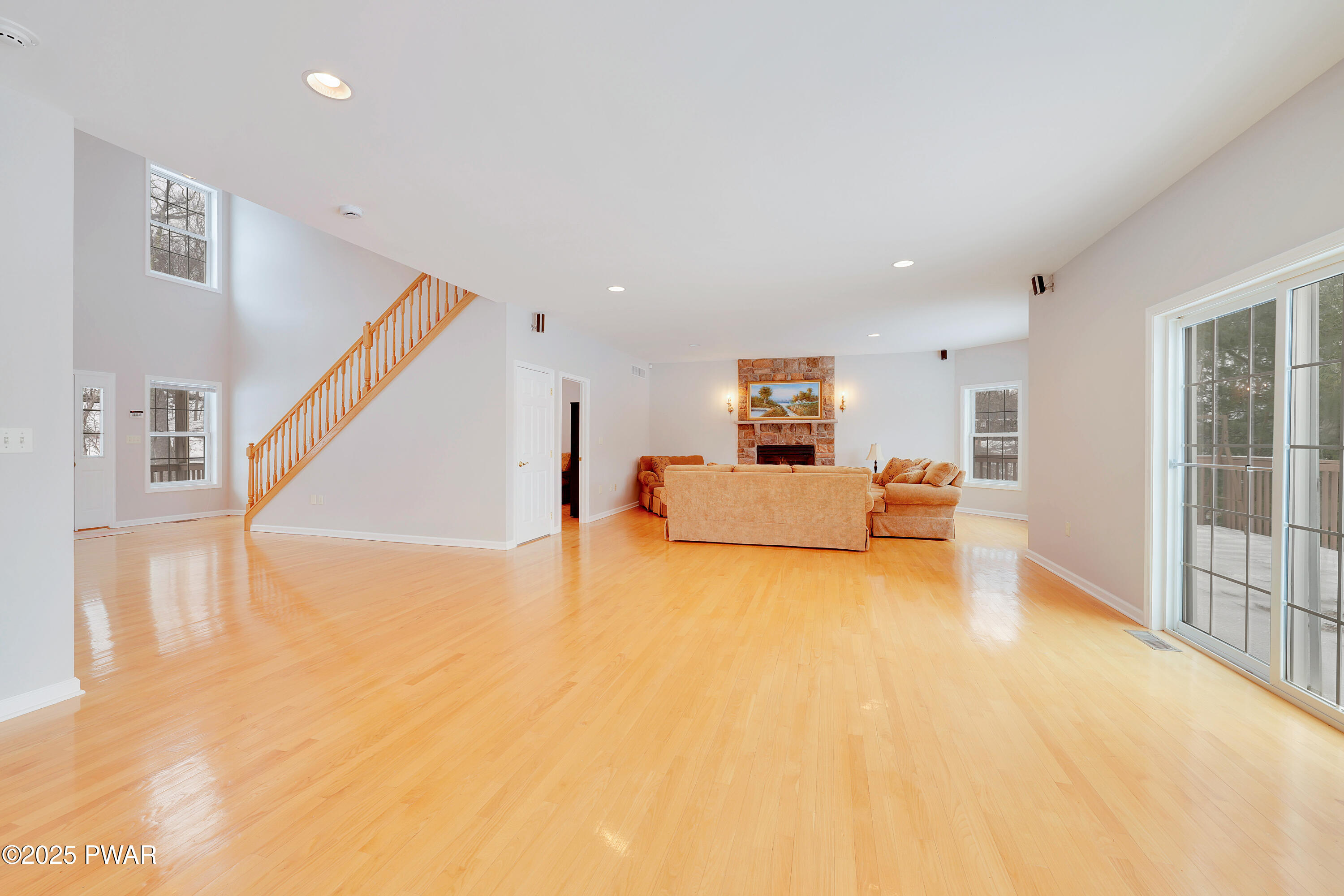 129 Lakewood Drive, Dingmans Ferry, Pennsylvania image 14