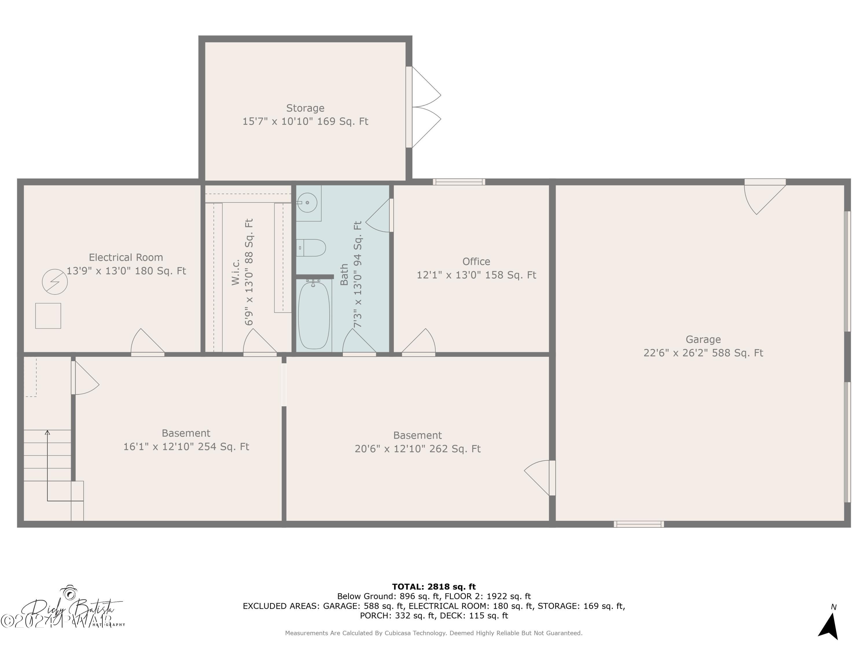 Hawley, Pennsylvania 18428, United States, 3 Bedrooms Bedrooms, ,4 BathroomsBathrooms,Residential,Pending,56465
