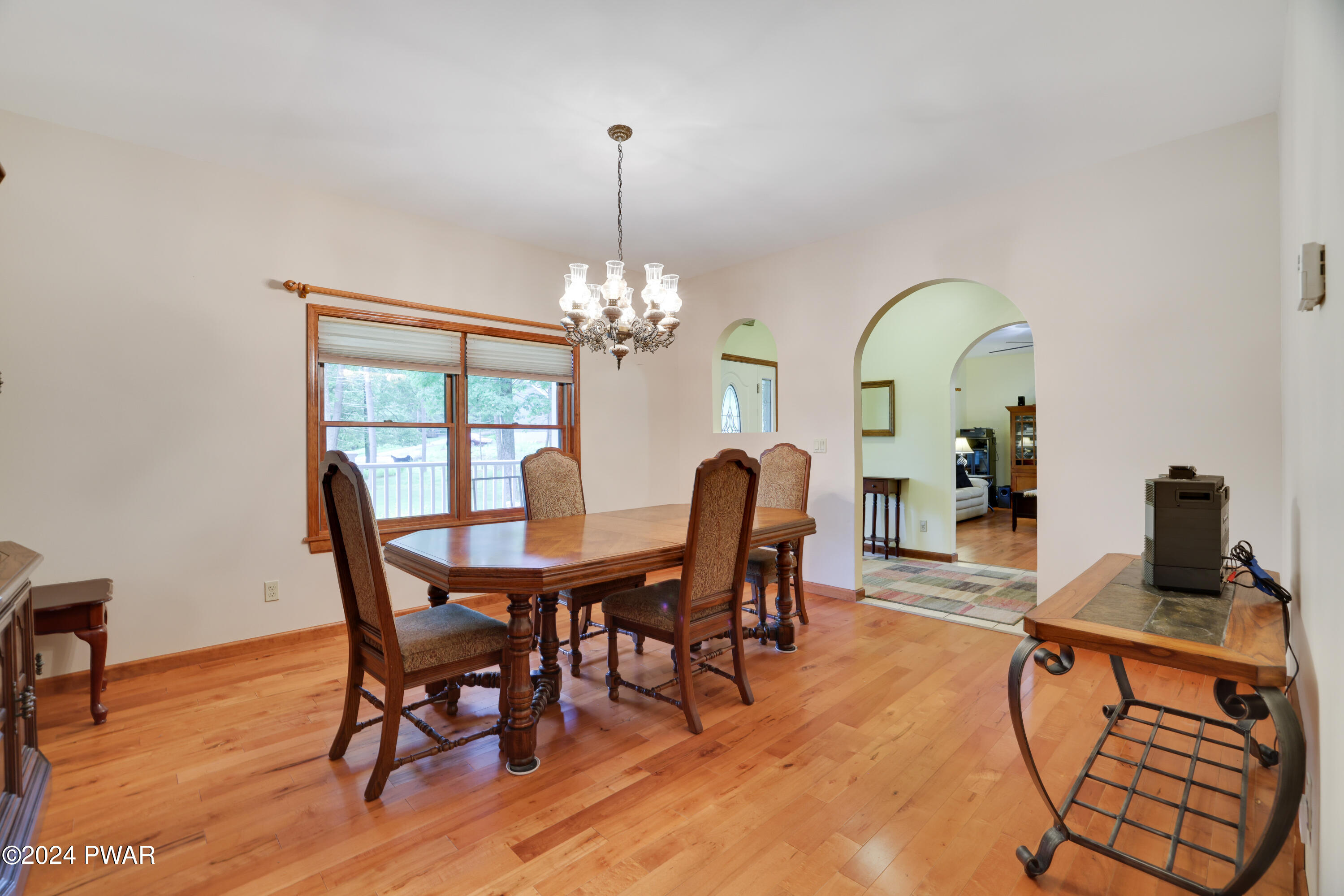 Hawley, Pennsylvania 18428, United States, 3 Bedrooms Bedrooms, ,4 BathroomsBathrooms,Residential,Pending,56465