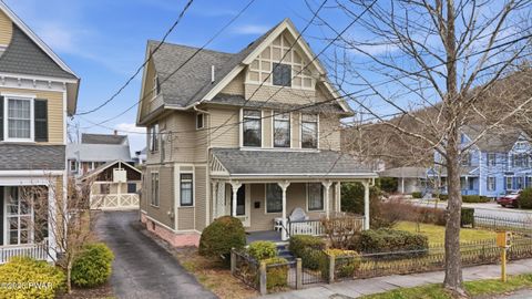 Homes For Sale - 303 14th Street<br/> Wayne County, Honesdale, PA 18431