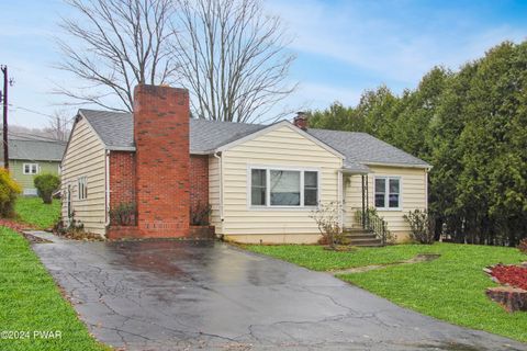 24 Crestmont Drive, Honesdale, PA 18431 - MLS#: PW241154