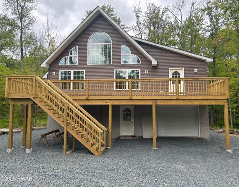 Homes For Sale - 1006 Hidden Valley Court<br/> Lake Ariel, PA 18436