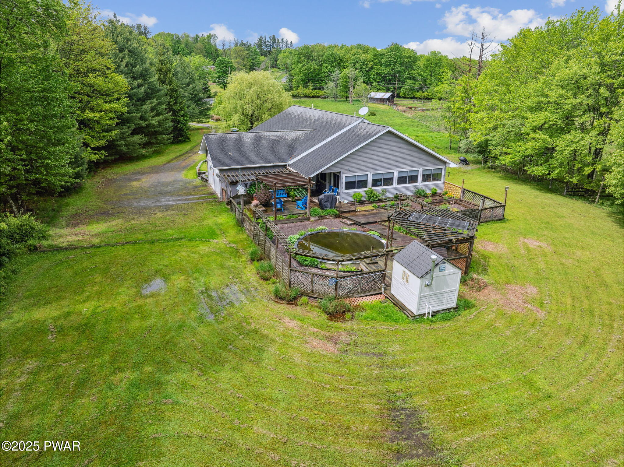 112 Atco Road, Beach Lake, Pennsylvania image 1