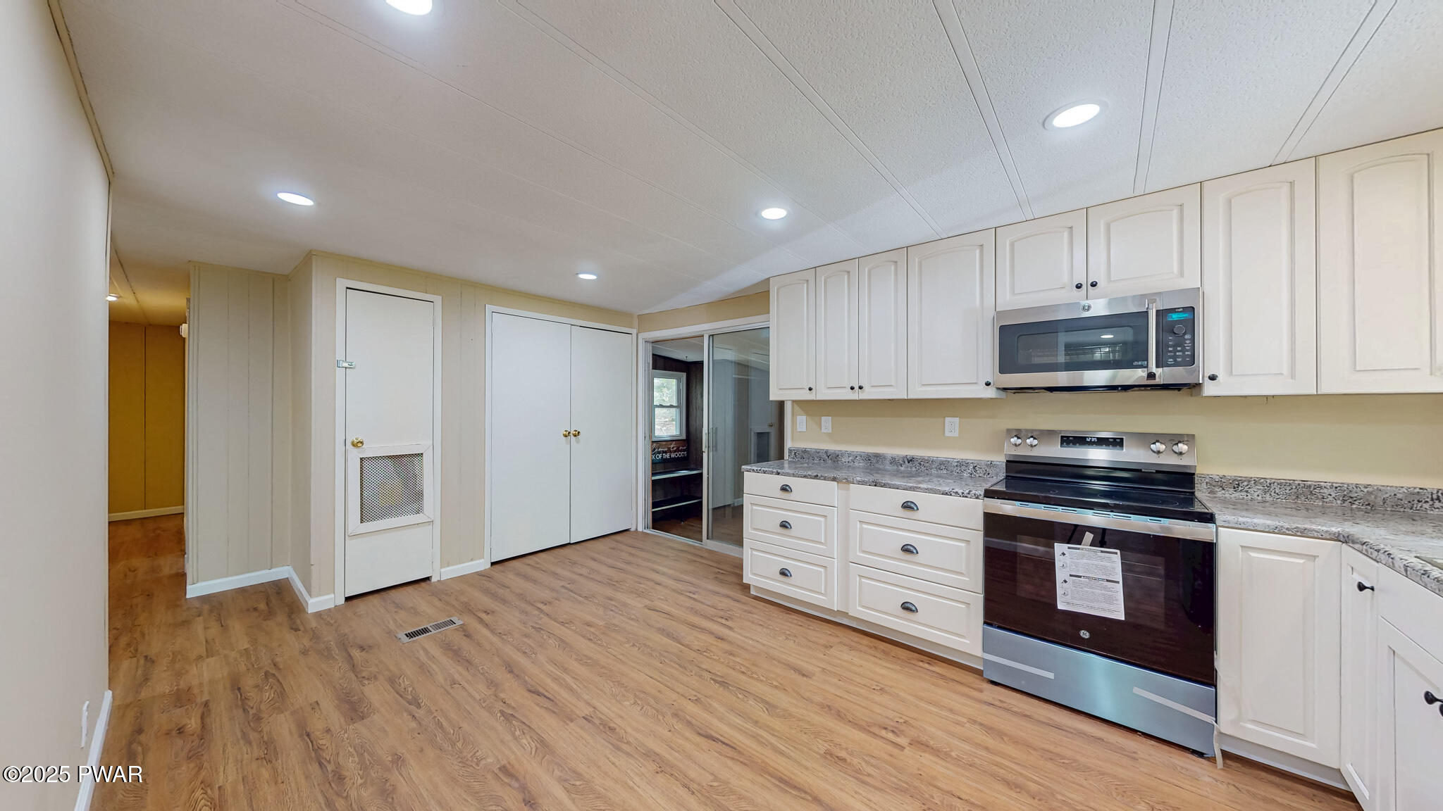 108 Spruce Drive, Shohola, Pennsylvania image 8
