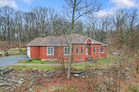 212 Rodeo Drive, Lords Valley, PA 18428 - MLS#: PW241118