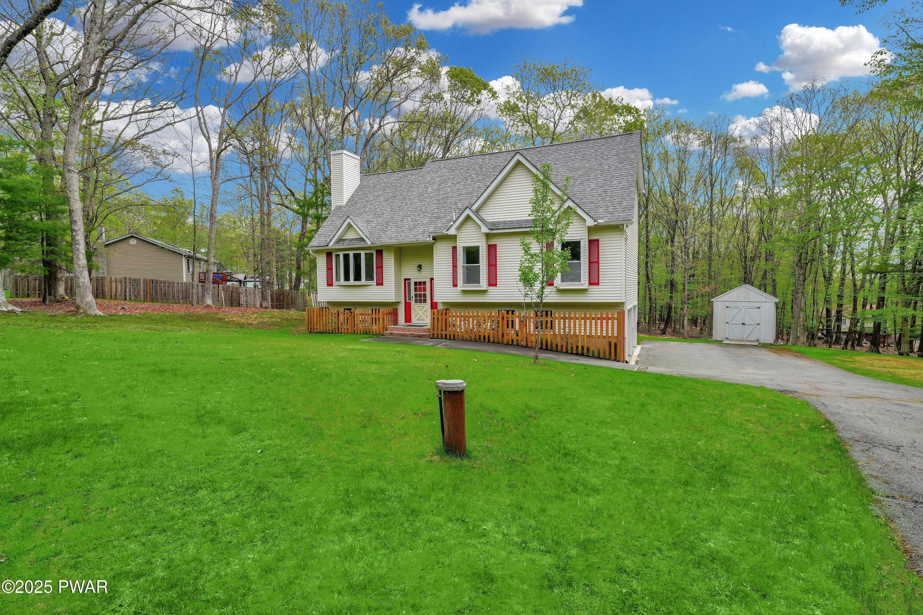106 Cornelia Lane, Milford, Pennsylvania image 2