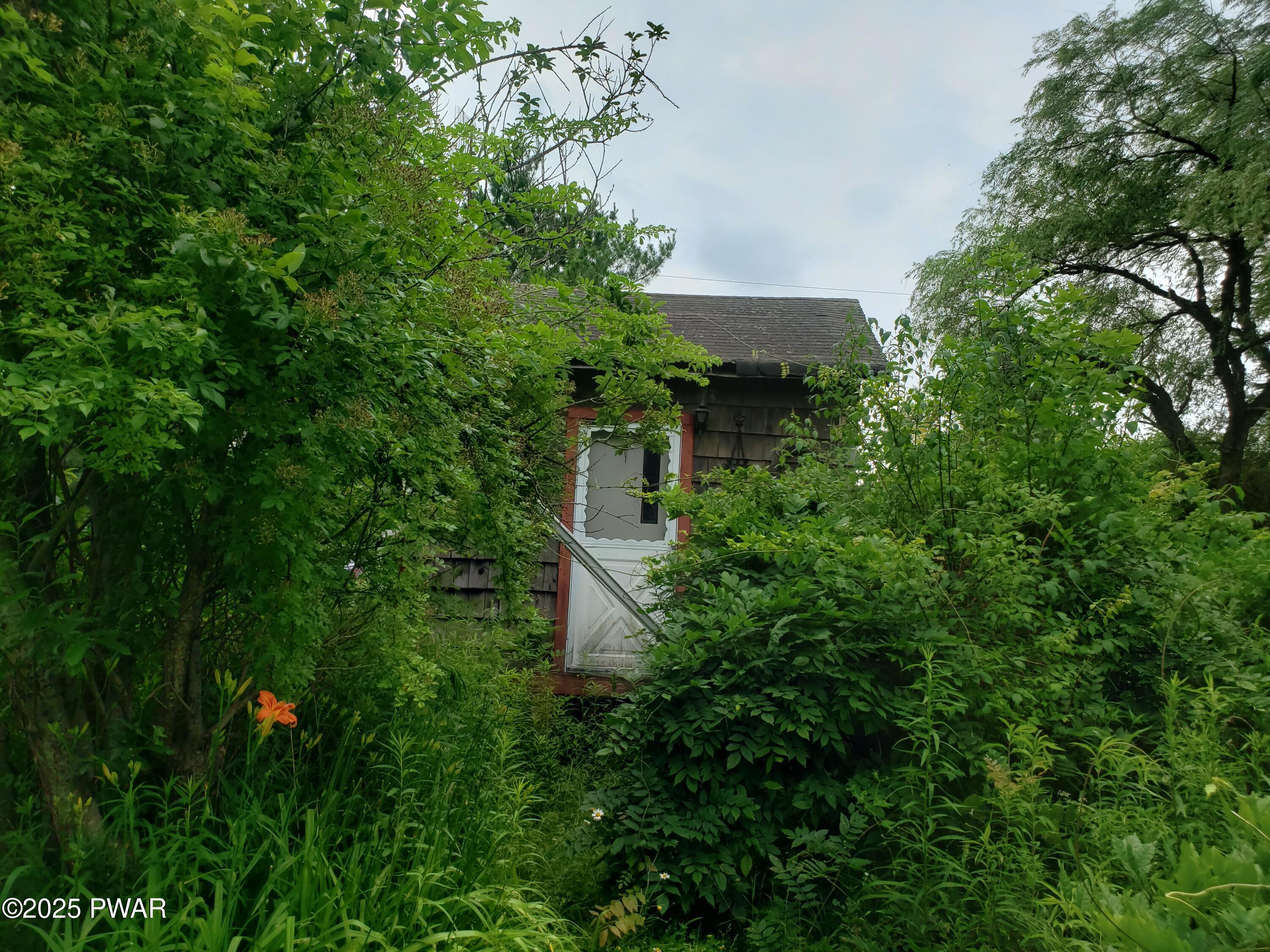 567 Creamton Drive, Pleasant Mount, Pennsylvania image 1