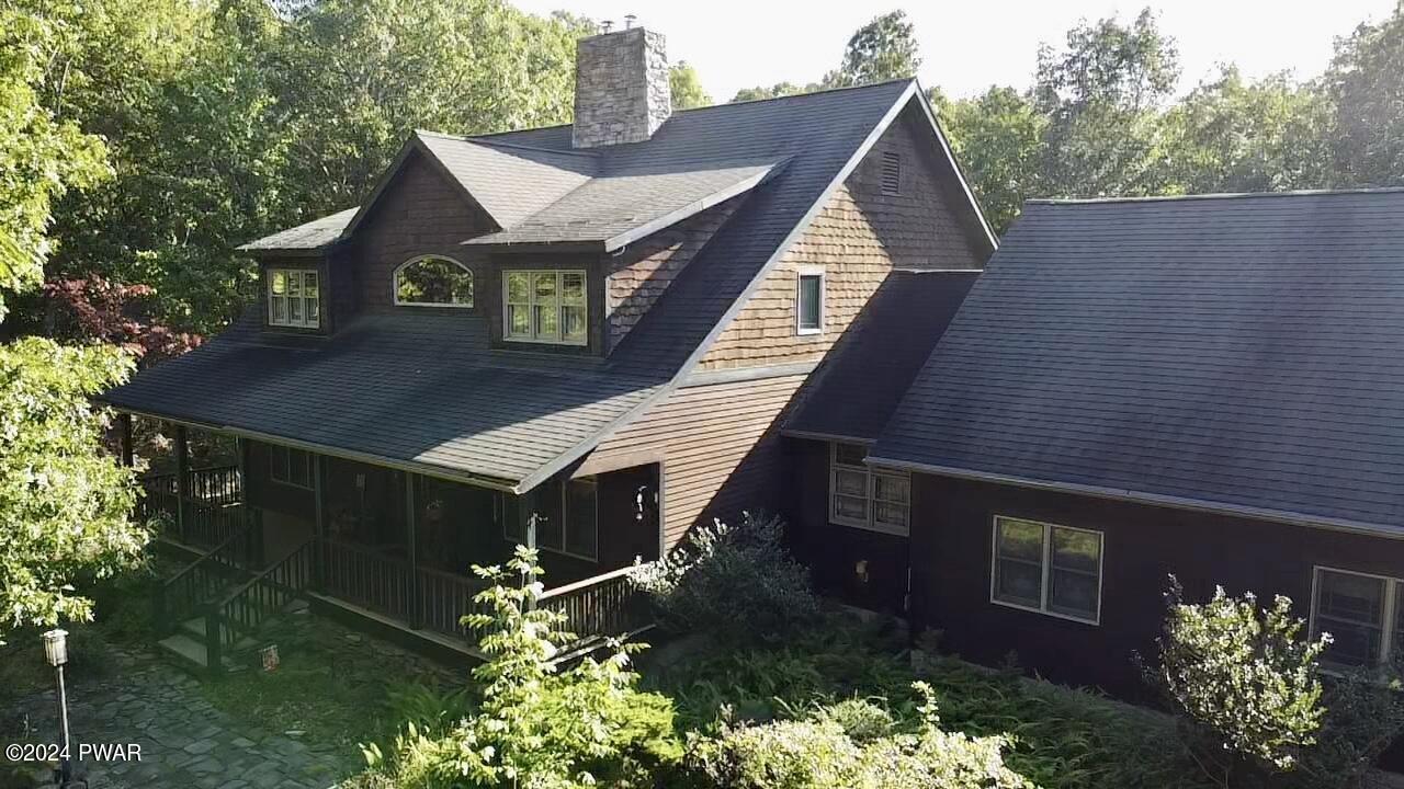 Hawley, Pennsylvania 18428, United States, 5 Bedrooms Bedrooms, ,3 BathroomsBathrooms,Residential,Pending,63404