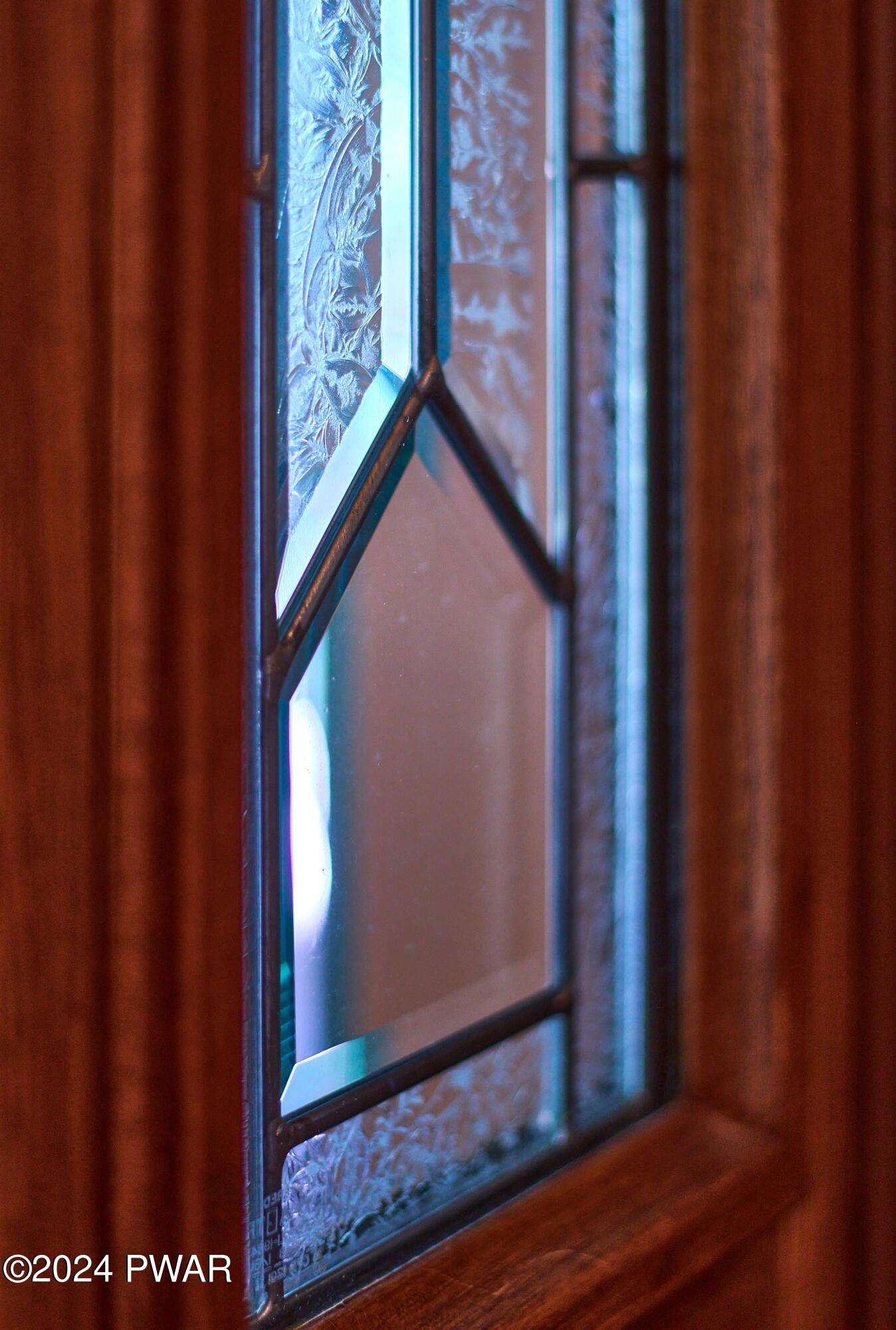 Hawley, Pennsylvania 18428, United States, 5 Bedrooms Bedrooms, ,3 BathroomsBathrooms,Residential,Pending,63404