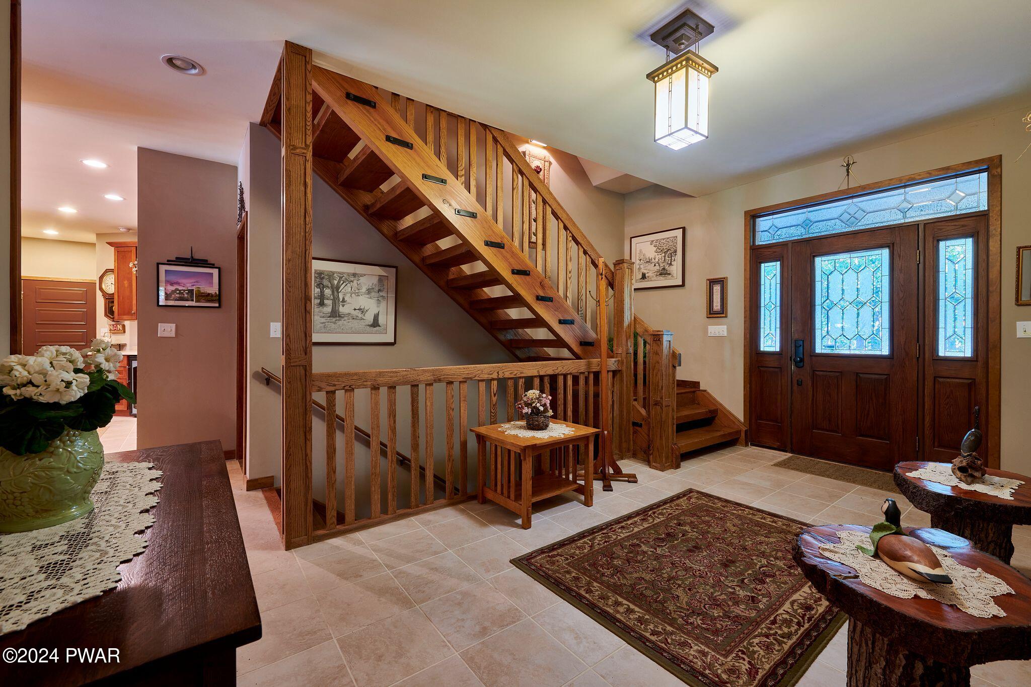 Hawley, Pennsylvania 18428, United States, 5 Bedrooms Bedrooms, ,3 BathroomsBathrooms,Residential,Pending,63404