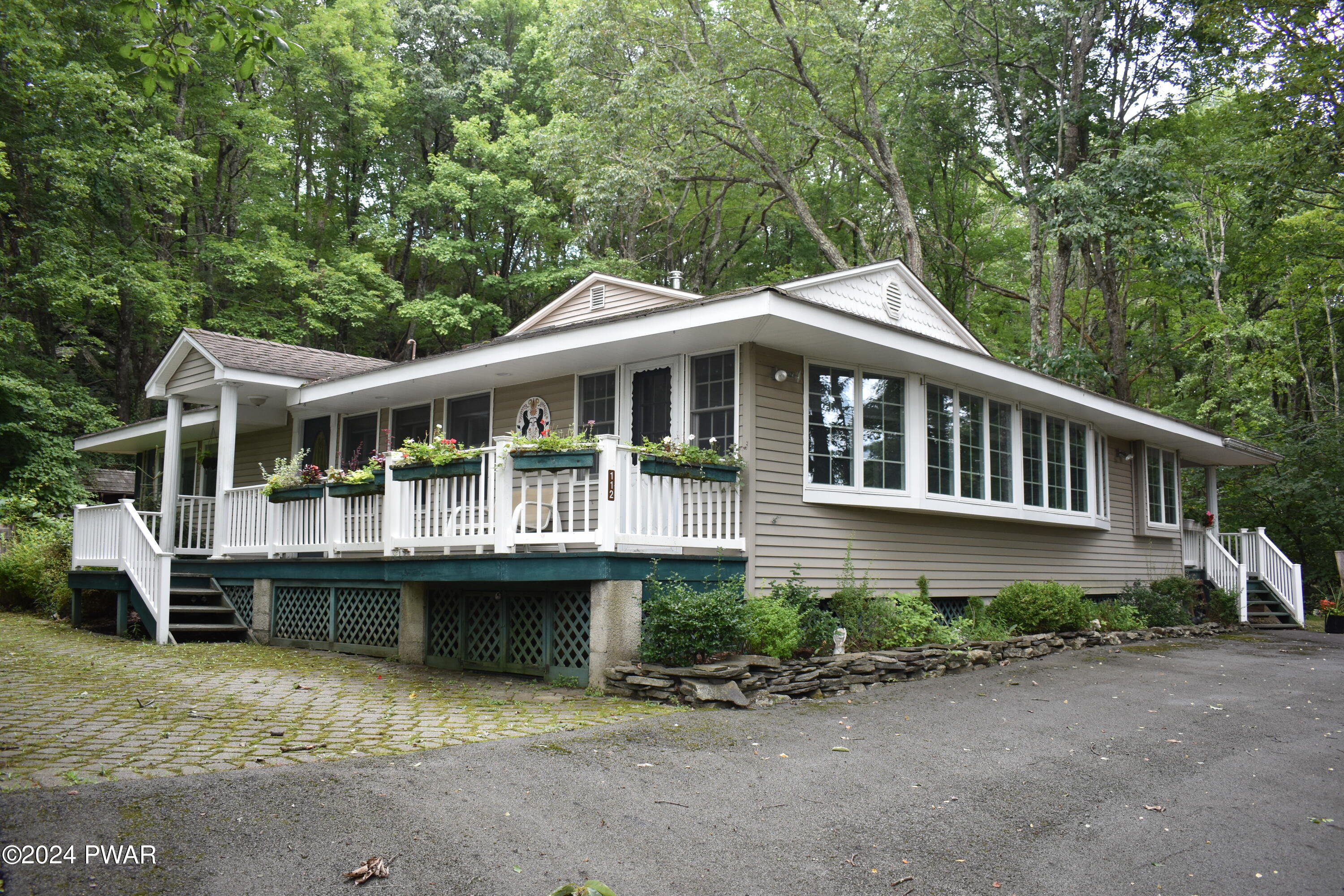 View Lords Valley, PA 18428 house