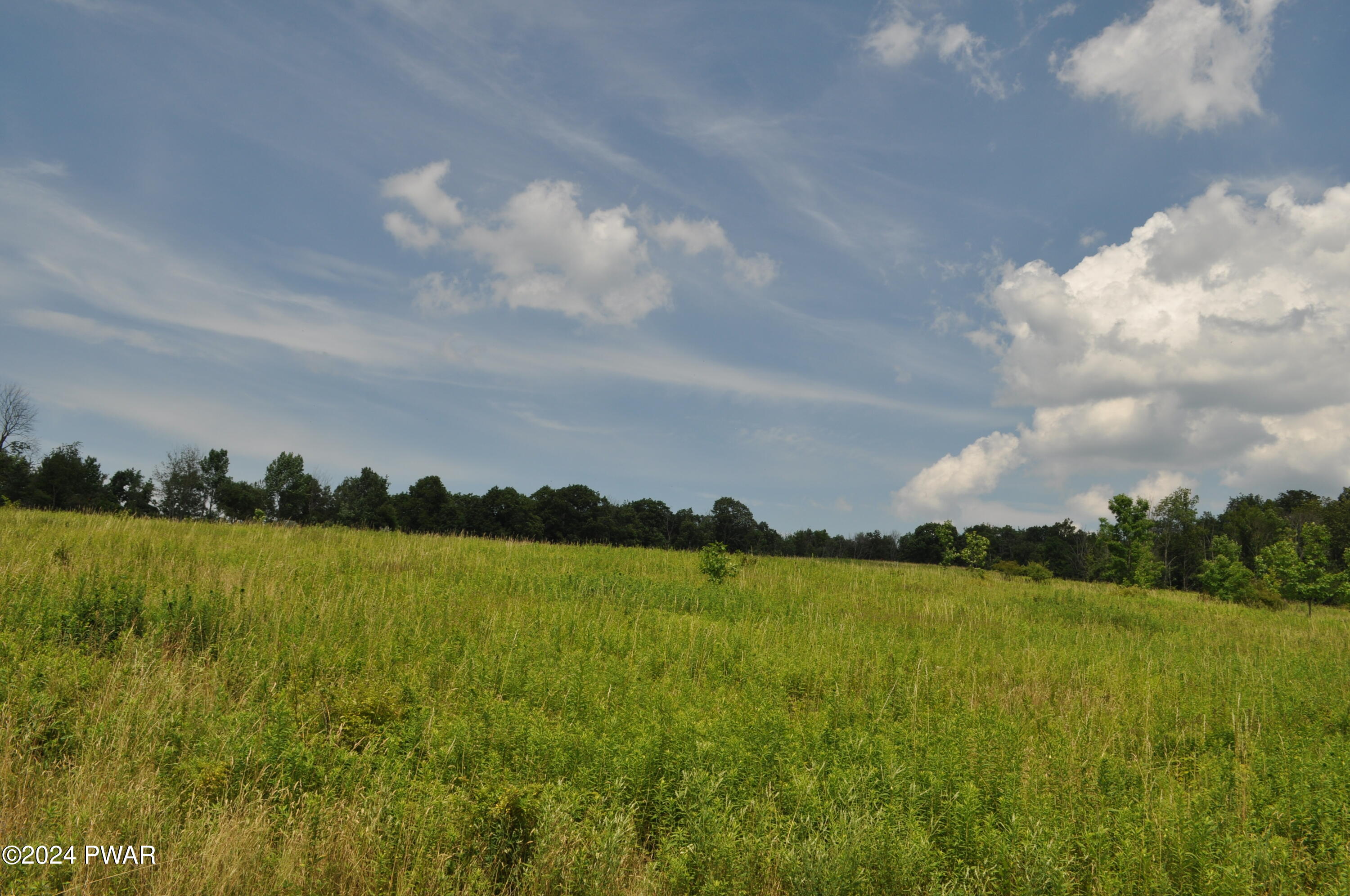 Mid Valley Road, Lake Ariel, Pennsylvania image 12