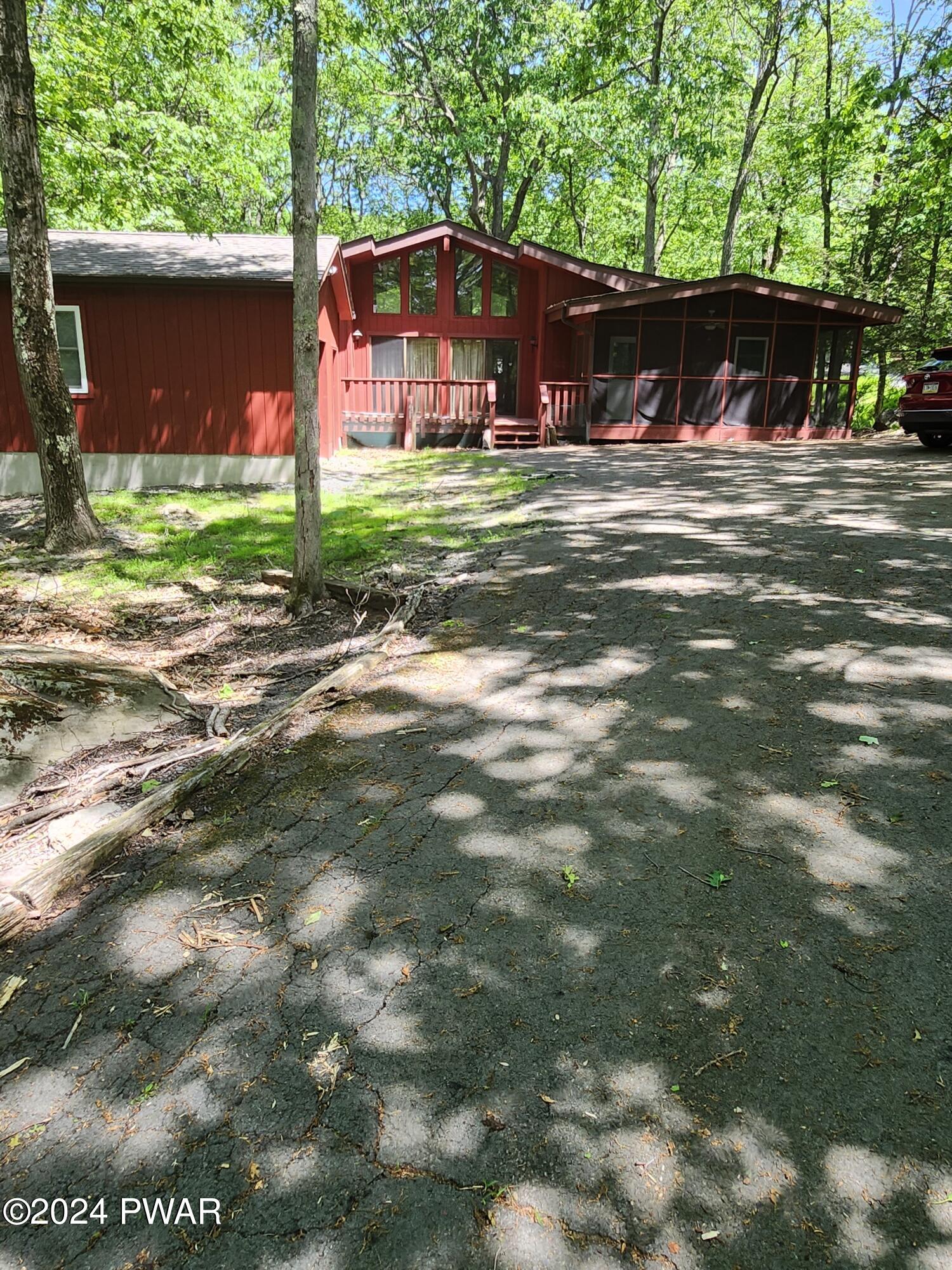 View Lords Valley, PA 18428 house