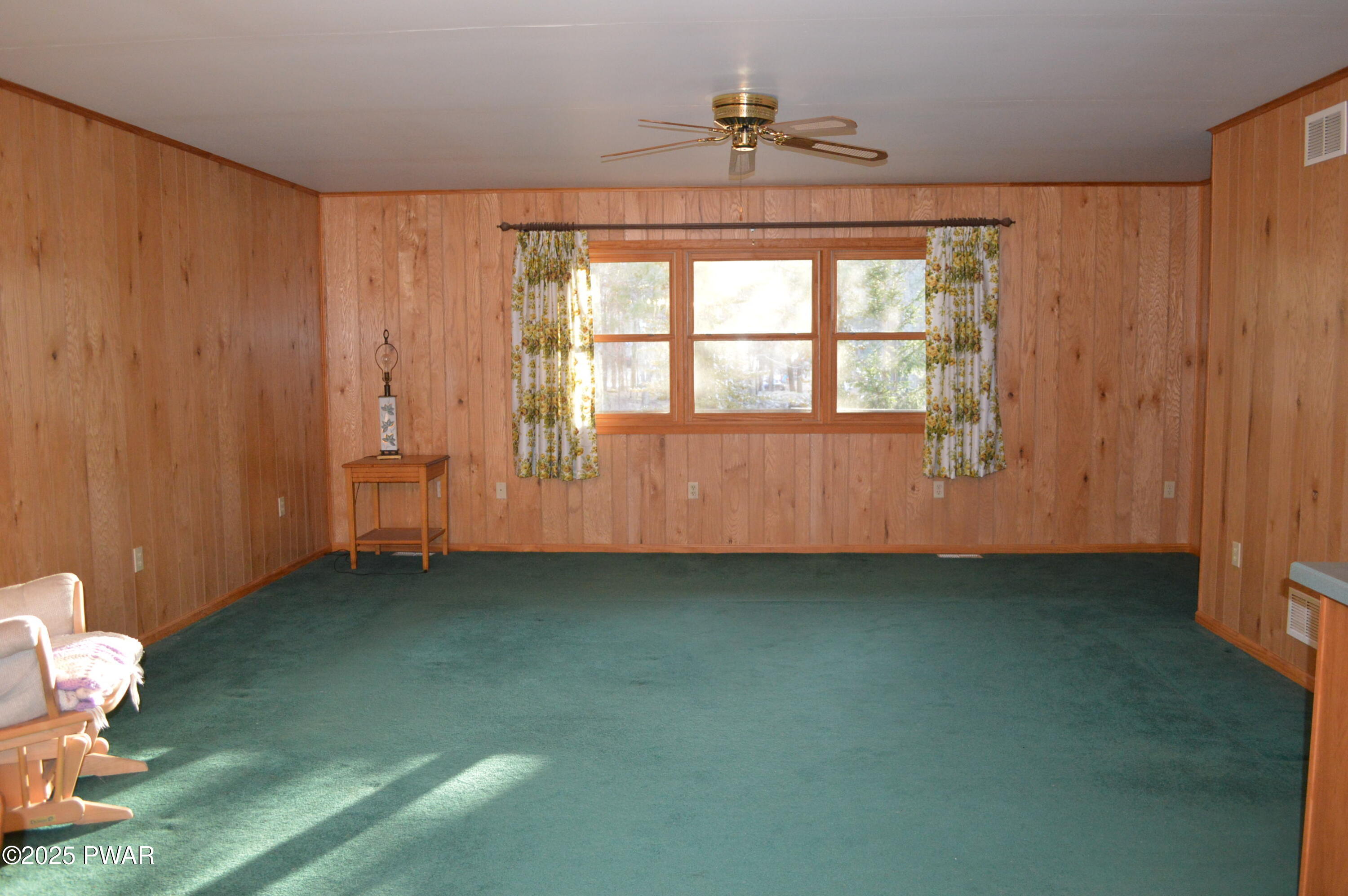 174 Neil Thompson Road, Lackawaxen, Pennsylvania image 8
