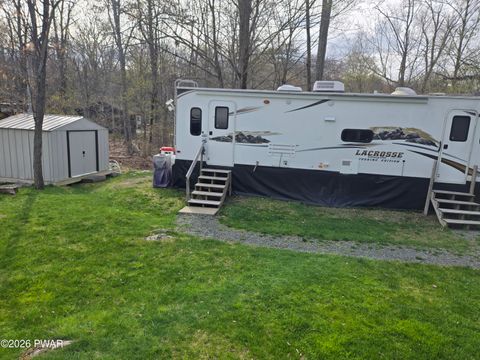 Homes For Sale - 174 Deer Run<br/> Pike County, Milford, PA 18337
