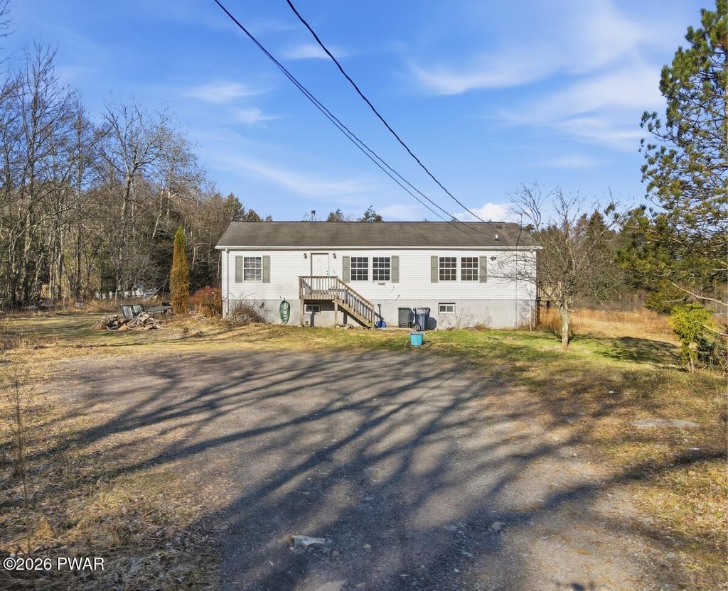Photo of 105 Ceramic Drive, Greentown, PA 18426 (MLS # PW260823)
