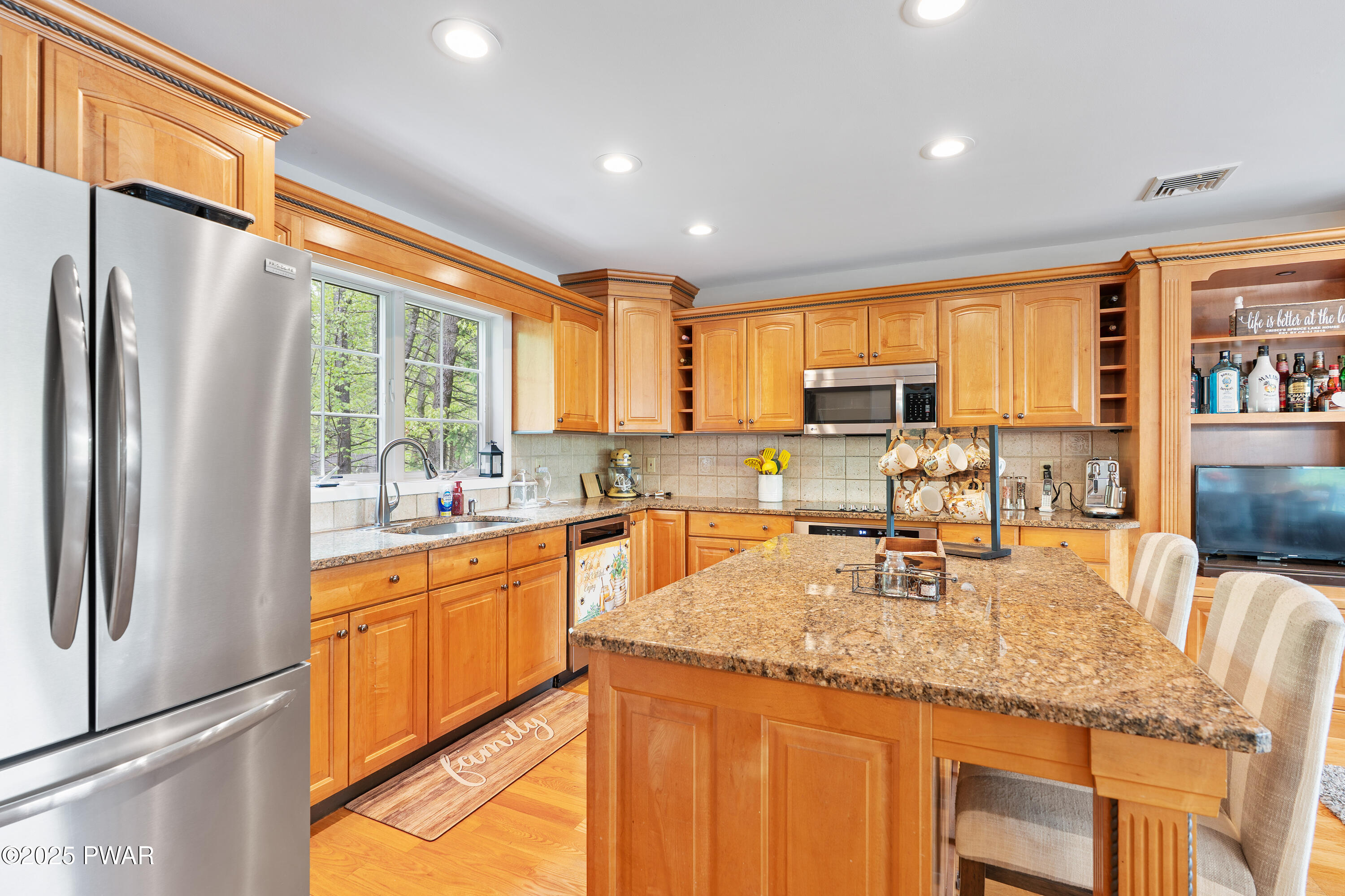 176 Spruce Lake Drive, Milford, Pennsylvania image 10