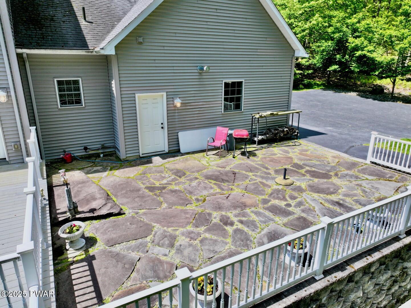 1050 Dewberry Drive, Hawley, Pennsylvania image 18