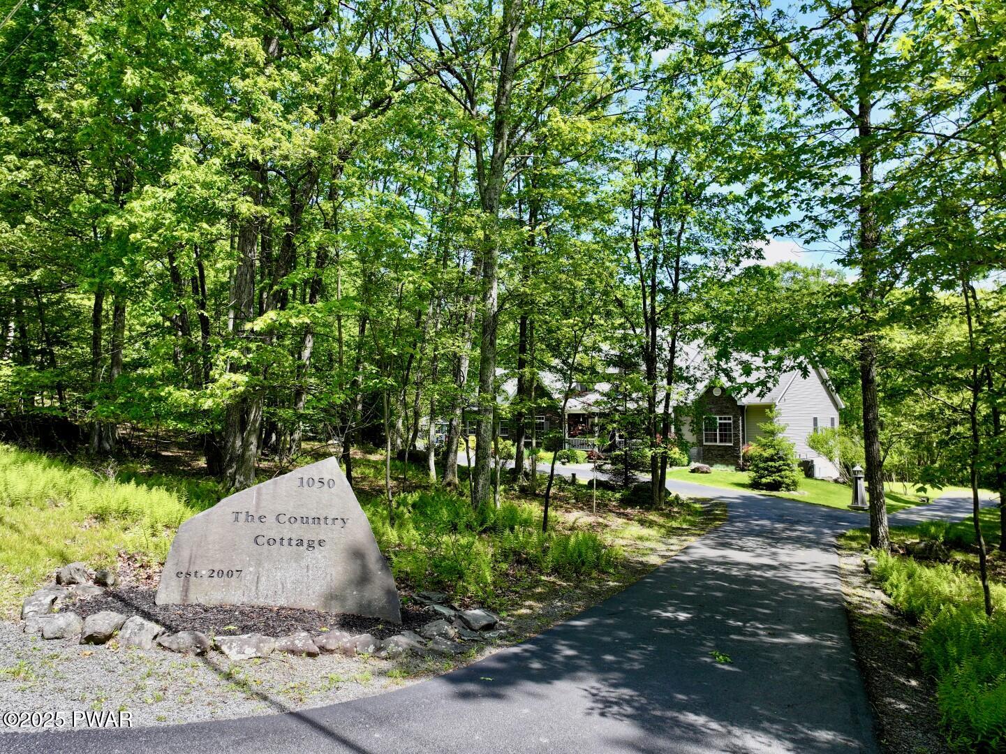 1050 Dewberry Drive, Hawley, Pennsylvania image 5