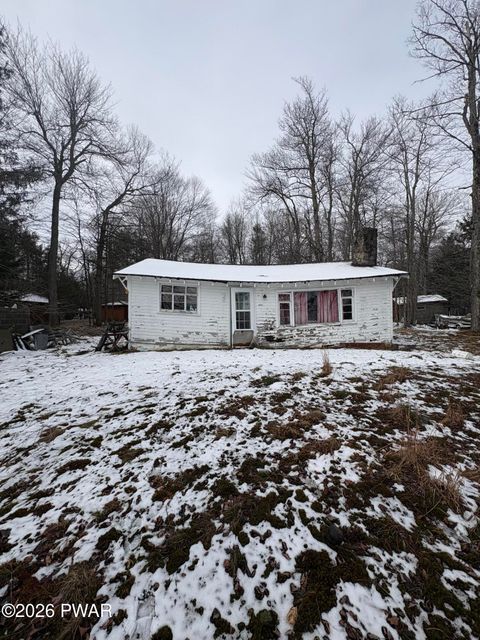 Homes For Sale - 1240 Pocono Drive<br/> Gouldsboro, PA 18424