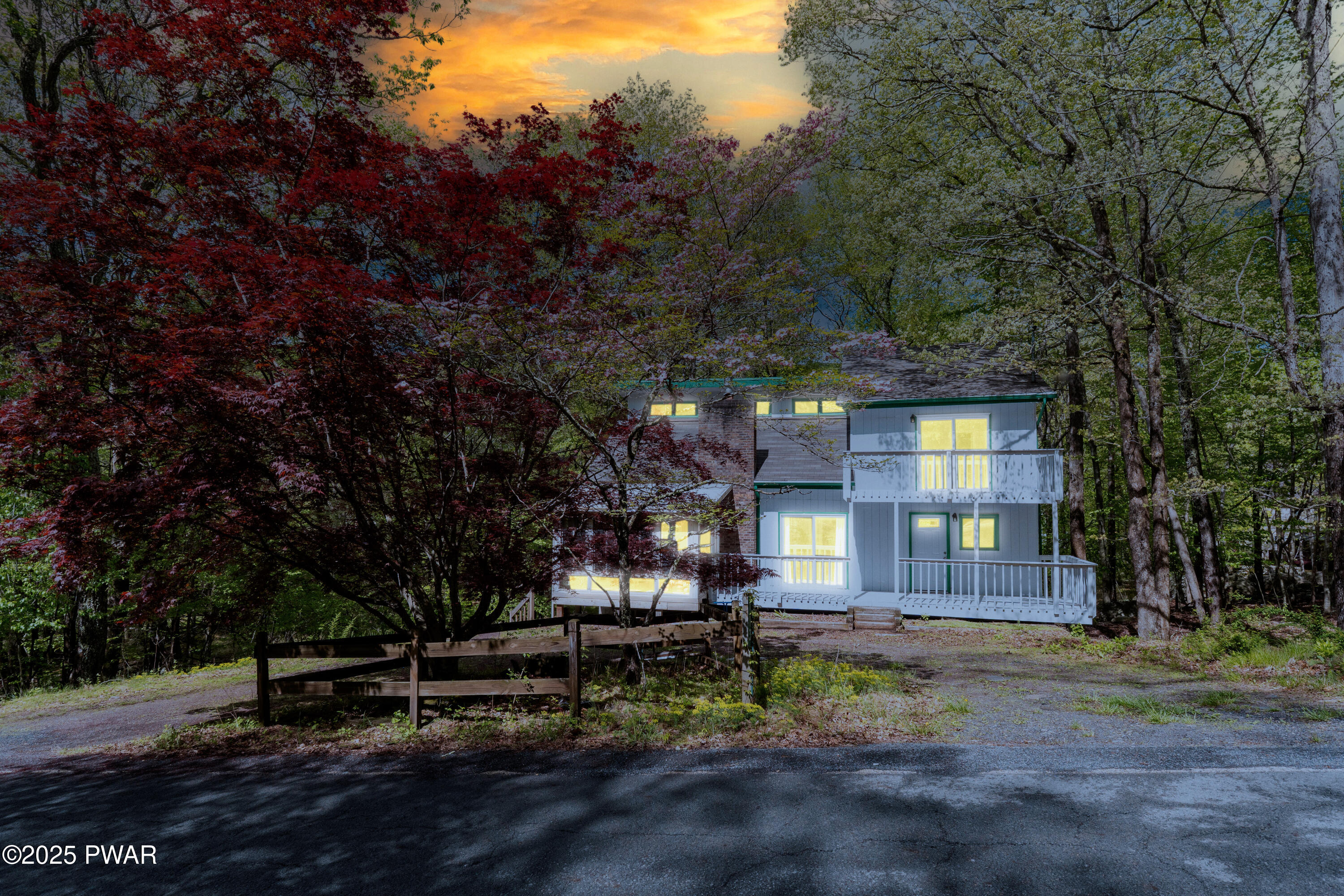 113 Regent Street, Bushkill, Pennsylvania image 1