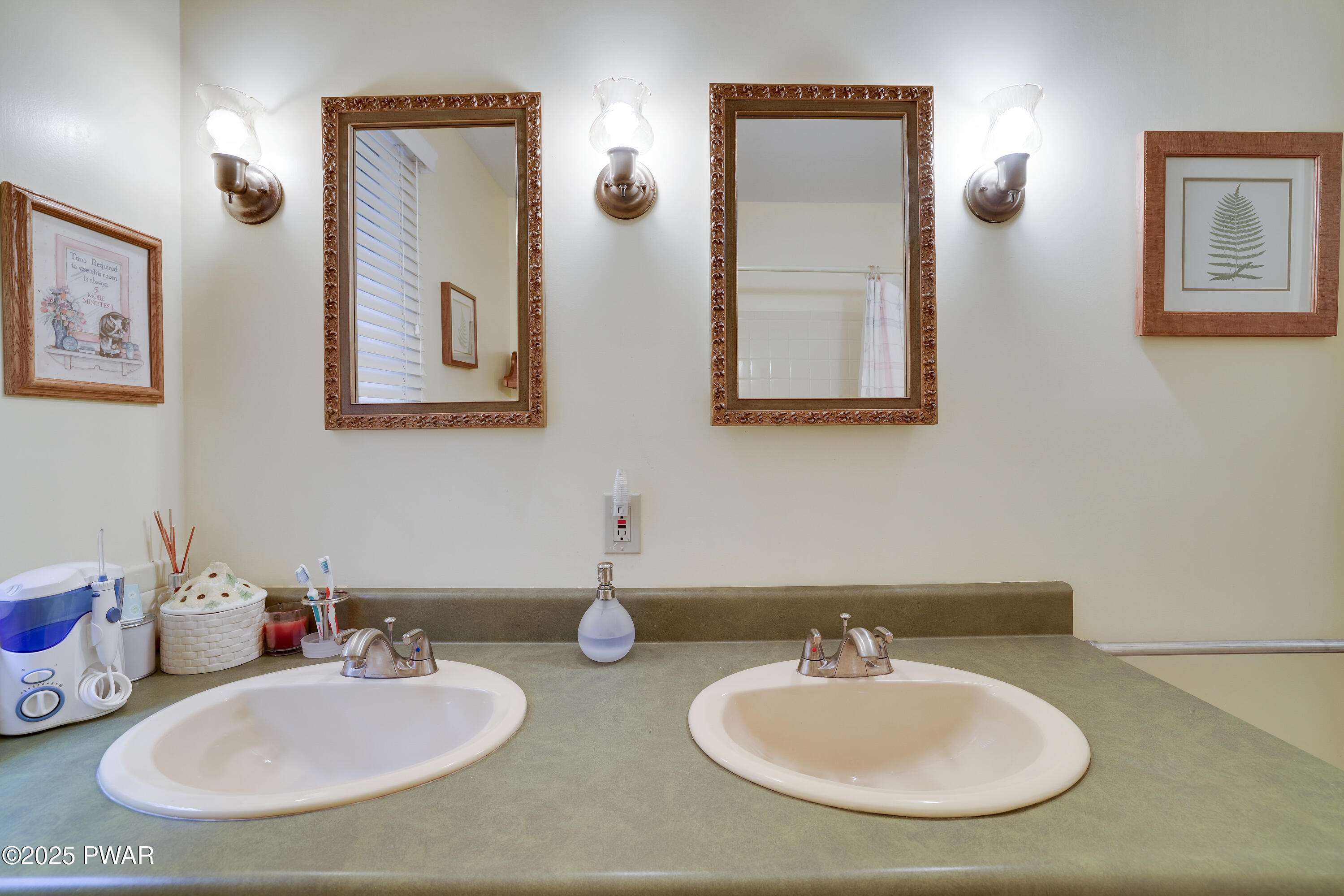 129 W. Shore Drive Drive, Hawley, Pennsylvania image 30