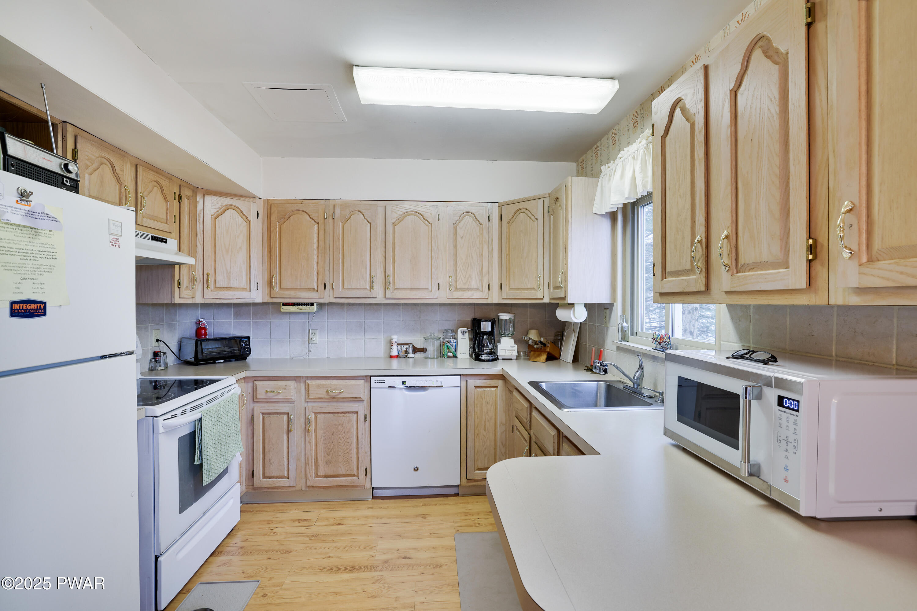 129 W. Shore Drive Drive, Hawley, Pennsylvania image 22