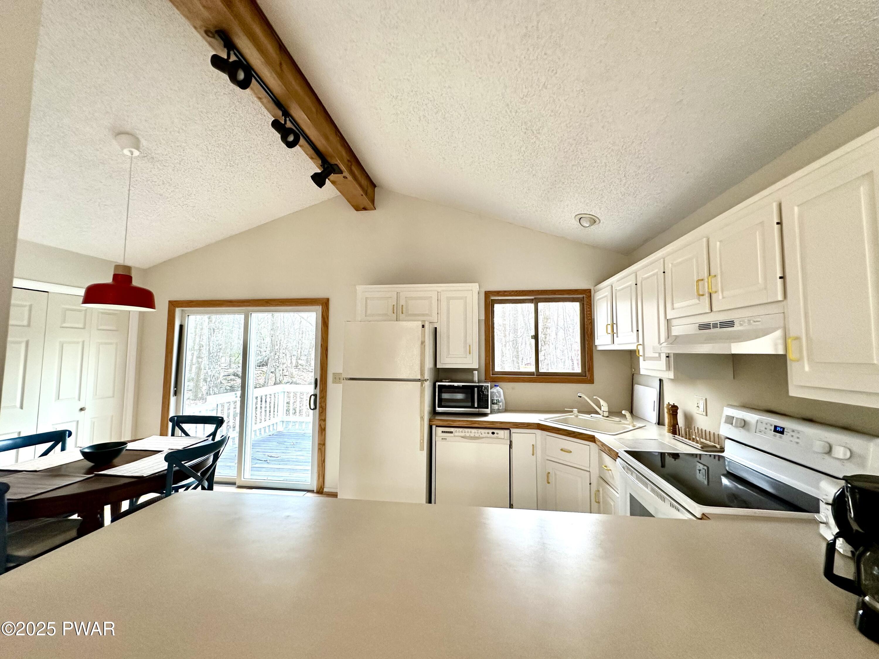 107 Ridgeway Drive, Hawley, Pennsylvania image 7