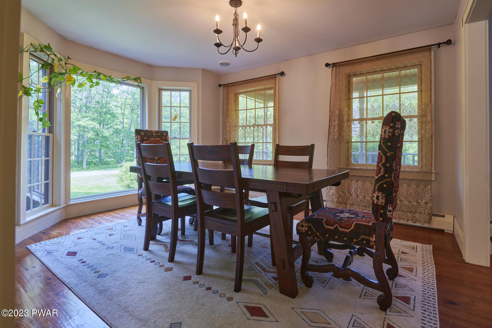 Hawley, Pennsylvania 18428, United States, 5 Bedrooms Bedrooms, ,3 BathroomsBathrooms,Residential,Active,197901