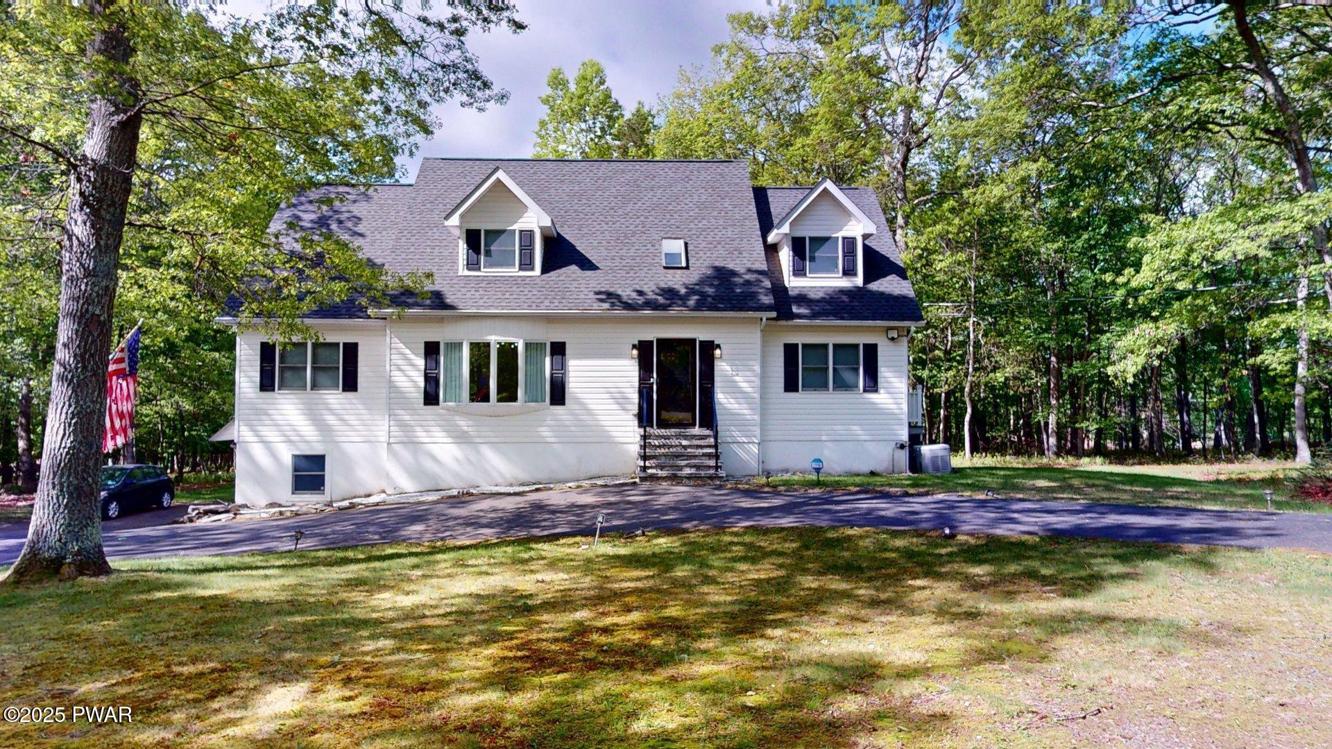 199 Spruce Run Drive, Dingmans Ferry, Pennsylvania image 1