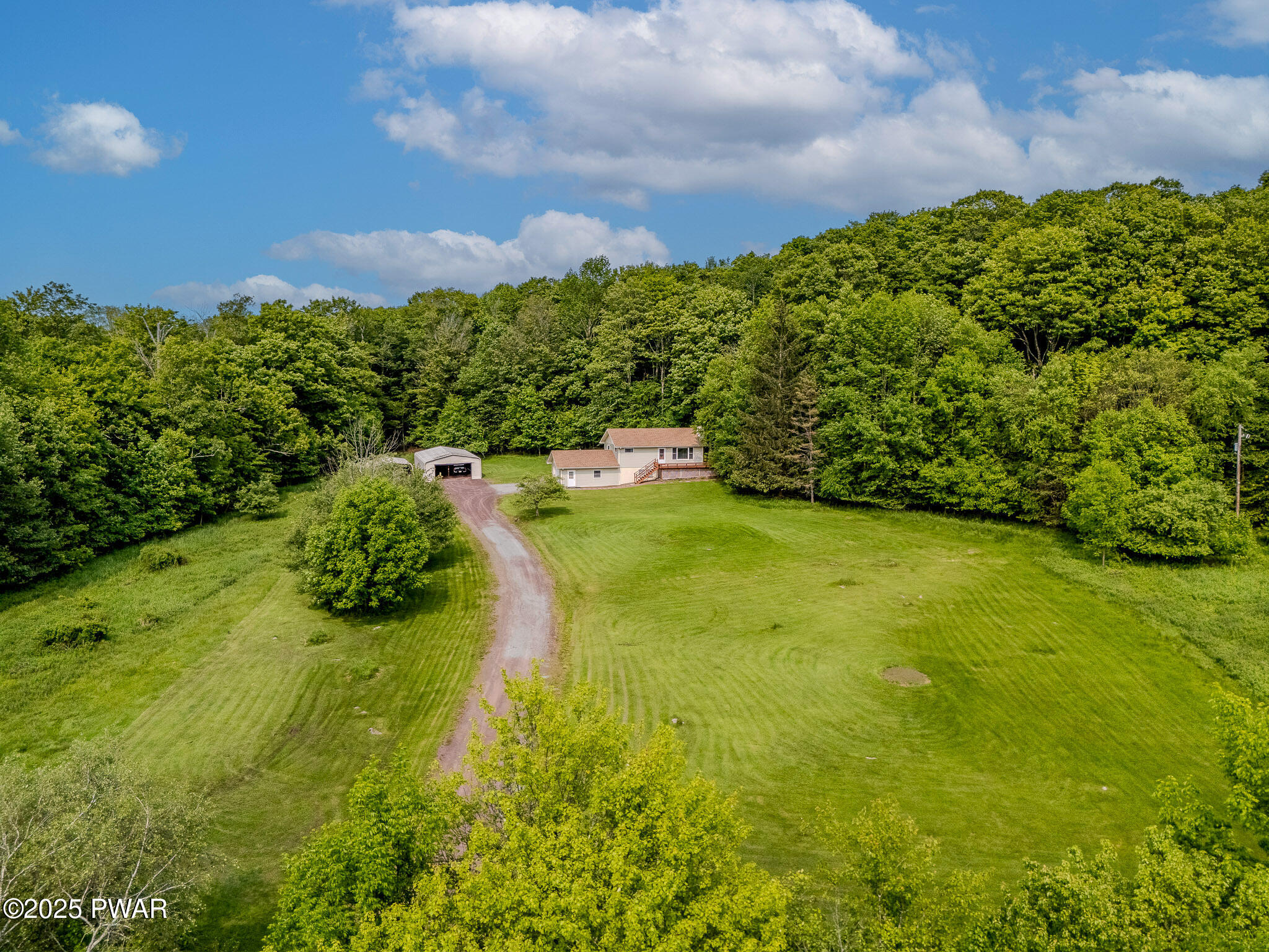 26 Moes Manor, Tyler Hill, Pennsylvania image 24