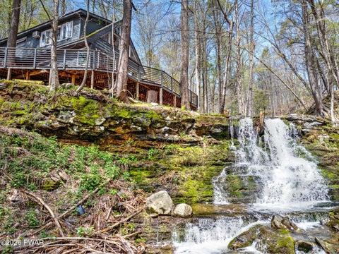 Homes For Sale - 3140 Bear Road<br/> Bushkill, PA 18324