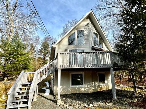 Homes For Sale - 216 Westfall Drive<br/> Dingmans Ferry, PA 18328