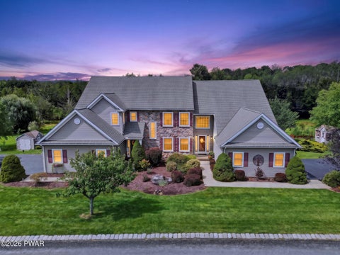 Townhouse For Sale - 103 Birchwood Lane<br/> Jefferson Township, PA 18436