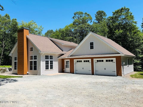 Homes For Sale - 35 Highridge Road<br/> Equinunk, PA 18417
