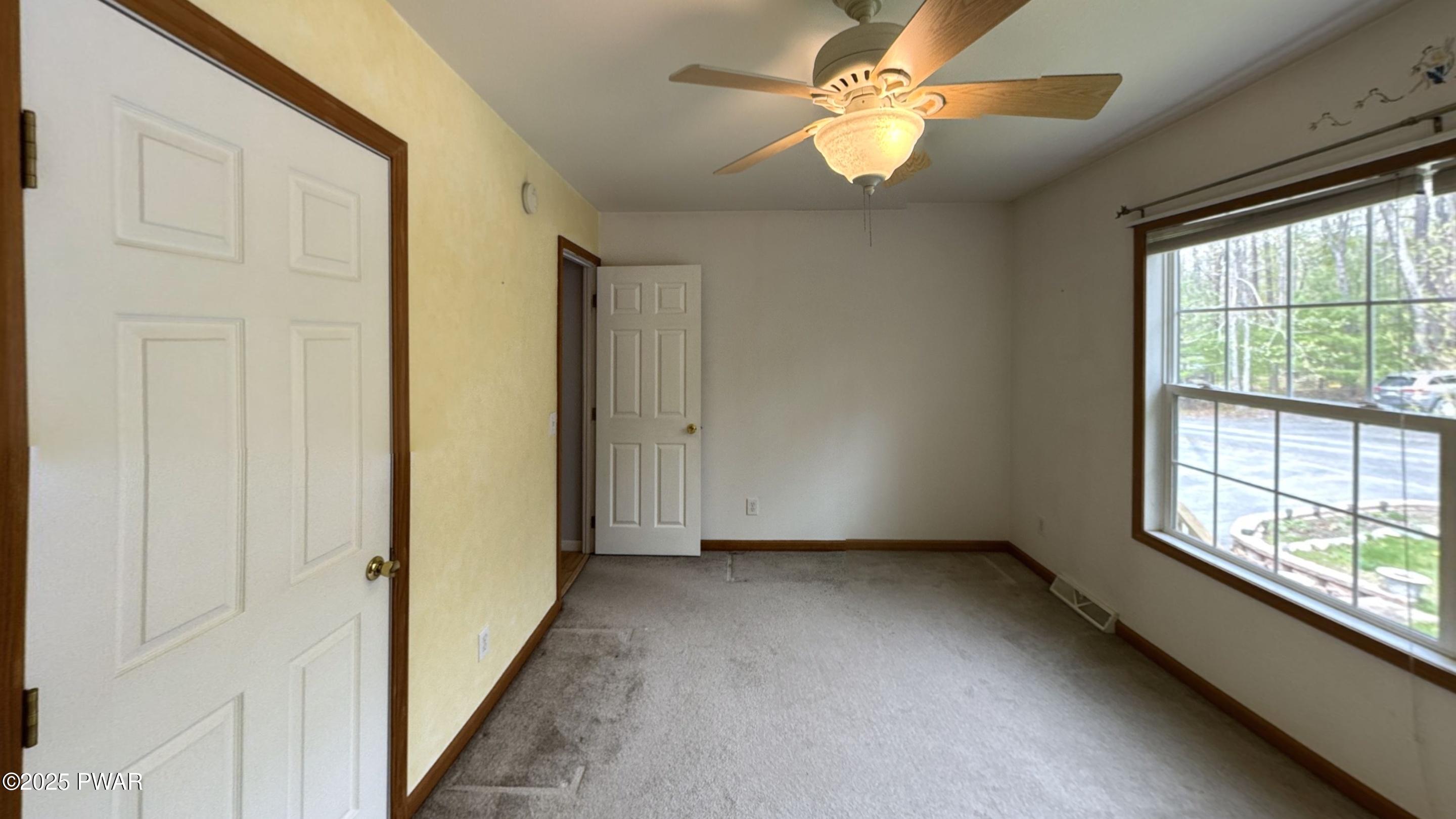 158 Kemadobi Circle, Dingmans Ferry, Pennsylvania image 10