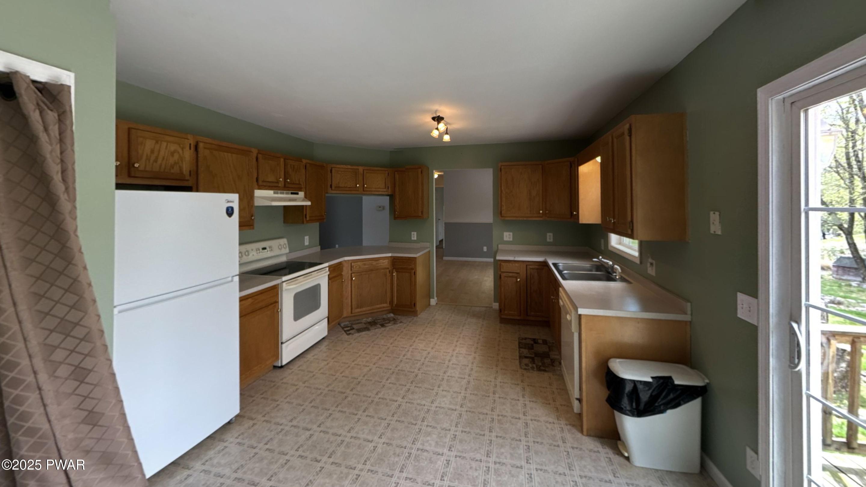 158 Kemadobi Circle, Dingmans Ferry, Pennsylvania image 5