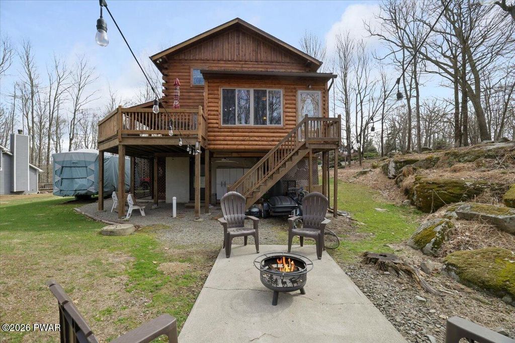 Photo of 103 Summit Drive, Greentown, PA 18426 (MLS # PW260819)