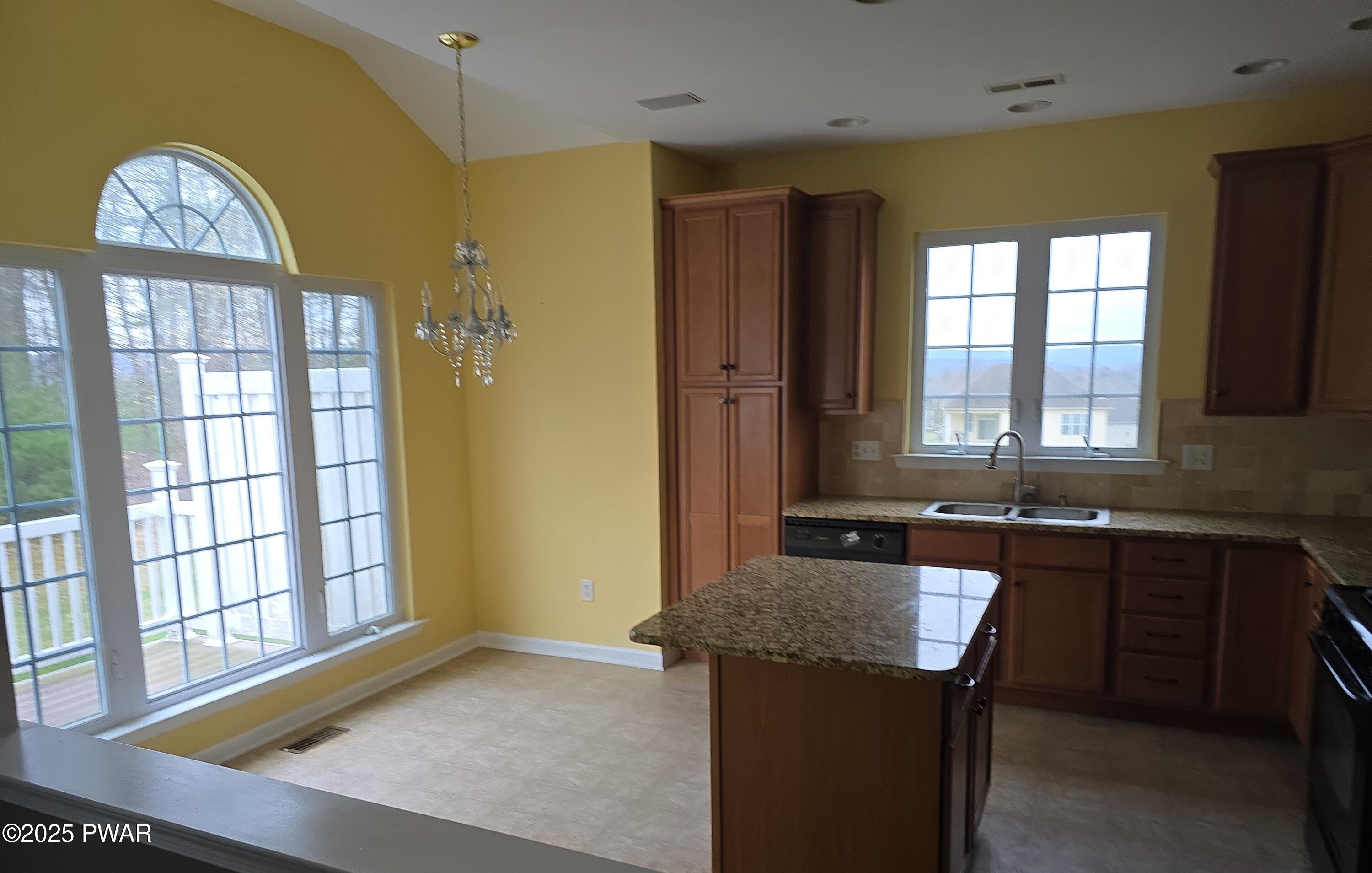 1712 Big Ridge Drive, East Stroudsburg, Pennsylvania image 10