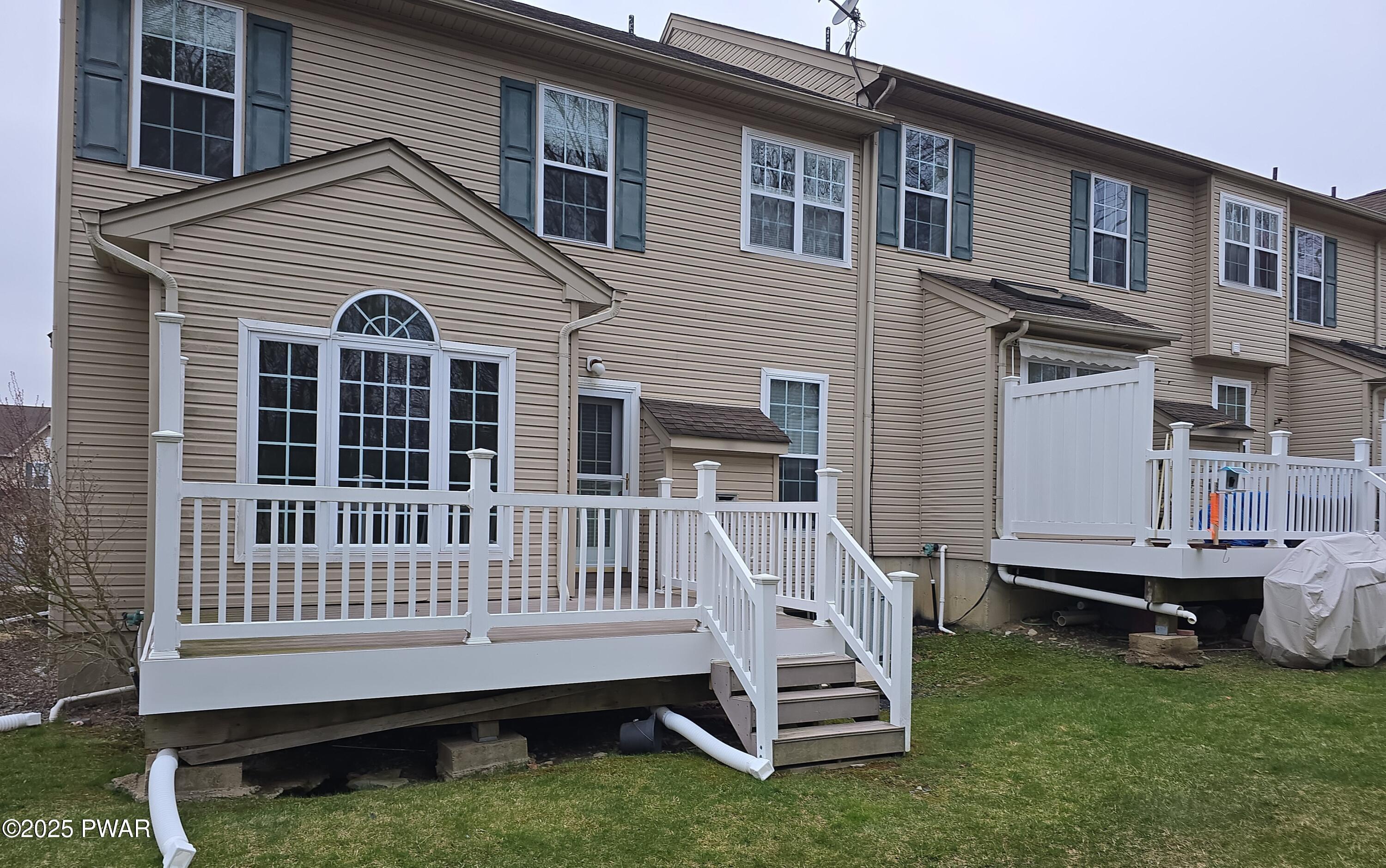 1712 Big Ridge Drive, East Stroudsburg, Pennsylvania image 2