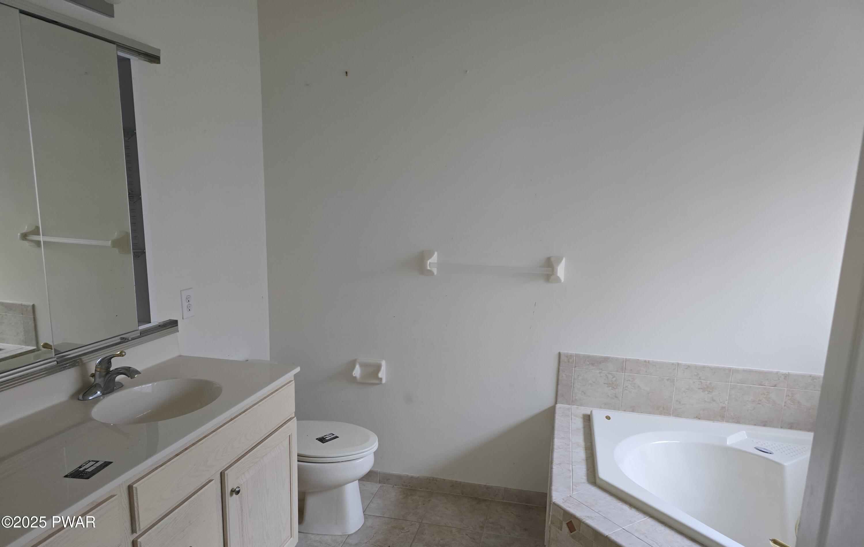 1712 Big Ridge Drive, East Stroudsburg, Pennsylvania image 19