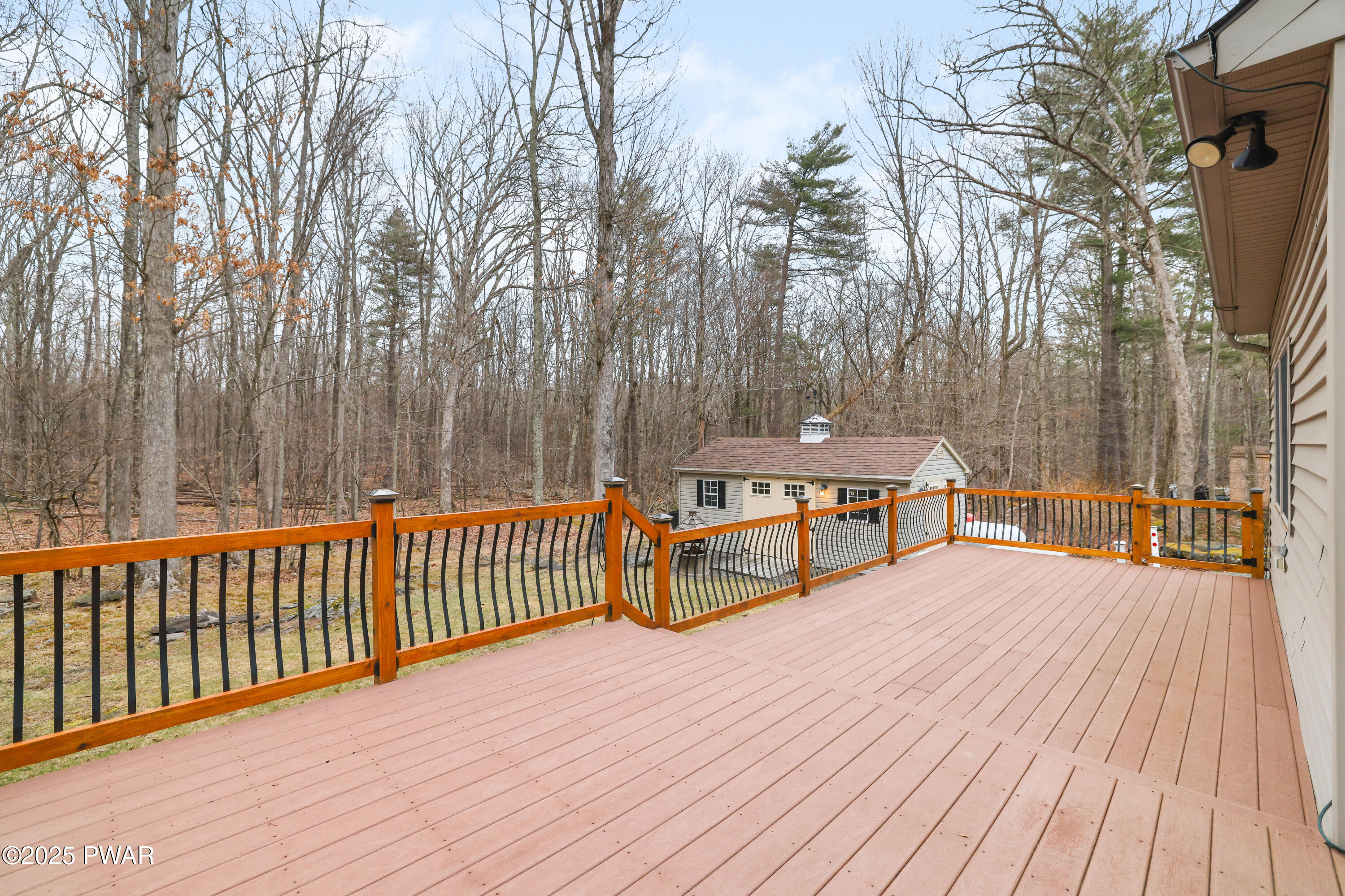 1027 House Pond Court, Hawley, Pennsylvania image 8