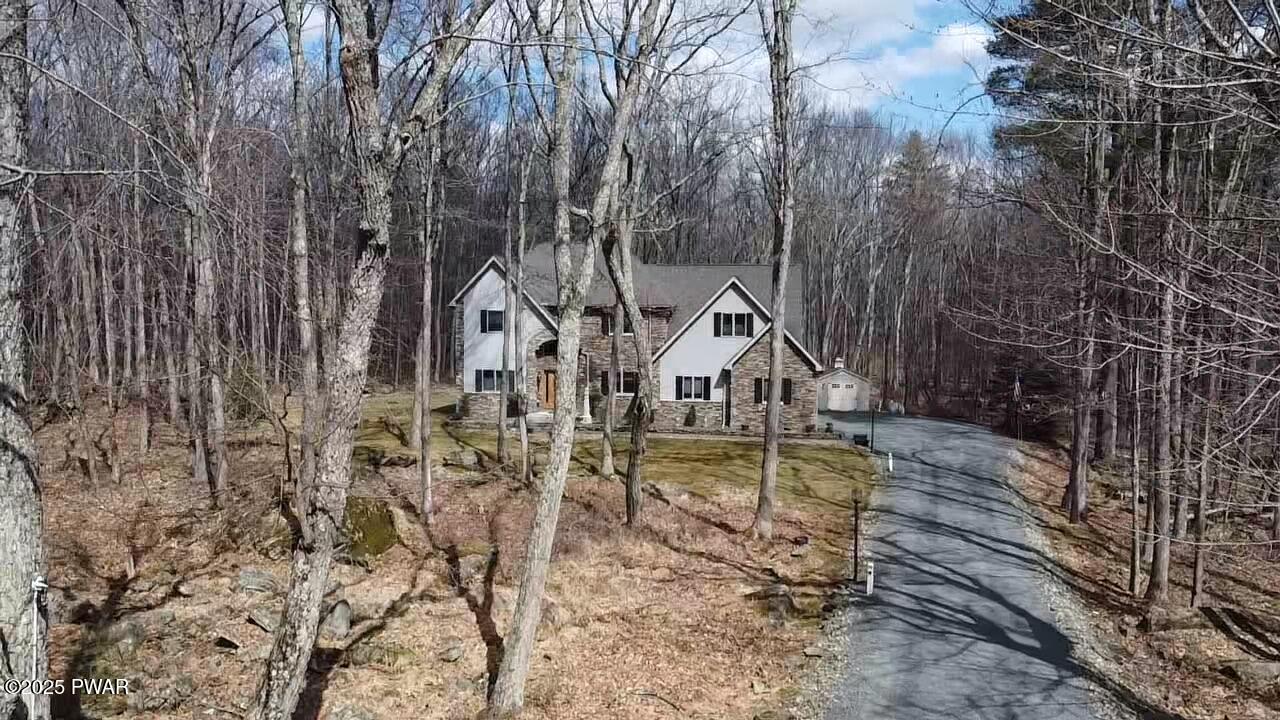 1027 House Pond Court, Hawley, Pennsylvania image 7