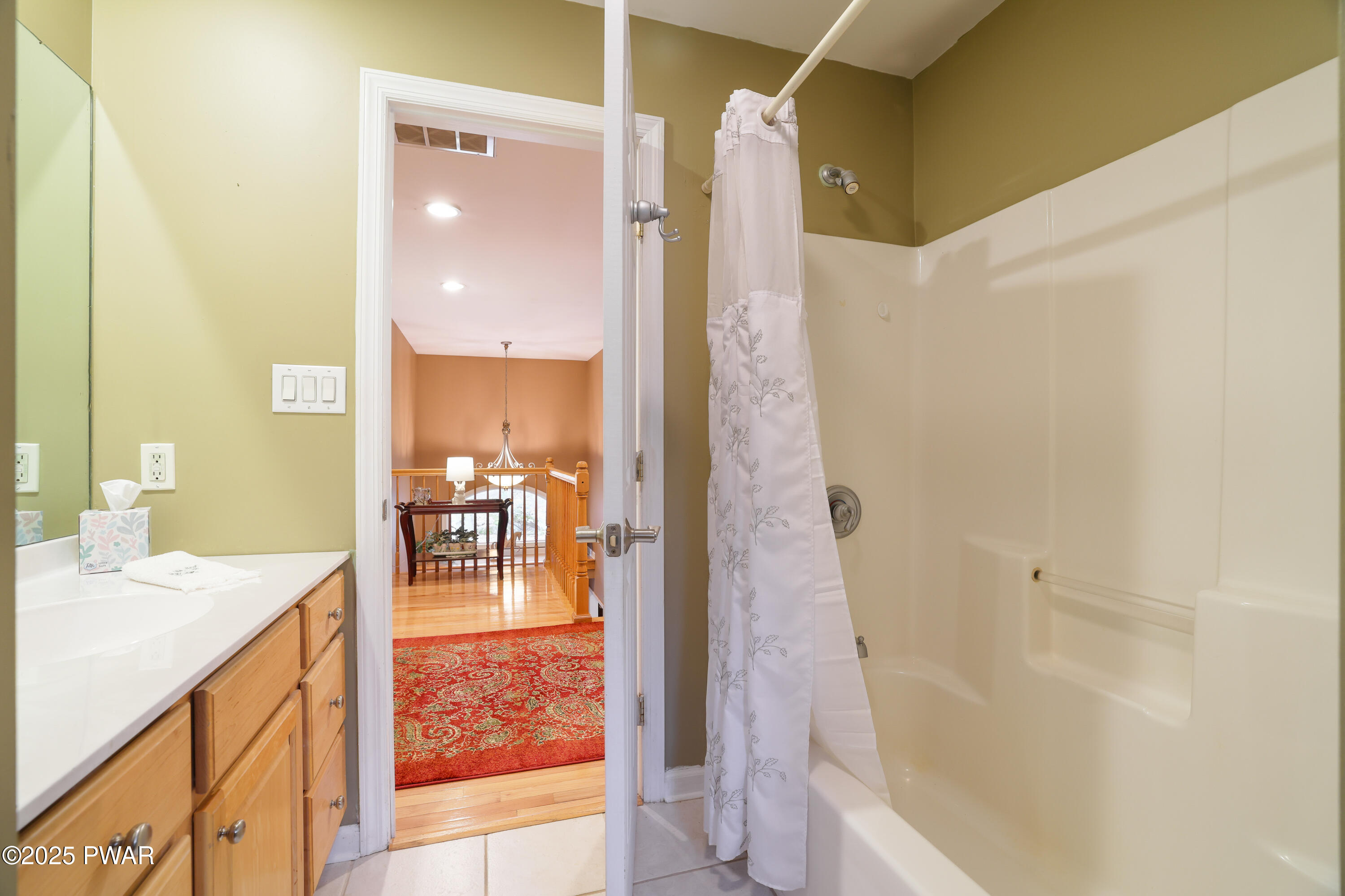 1027 House Pond Court, Hawley, Pennsylvania image 44