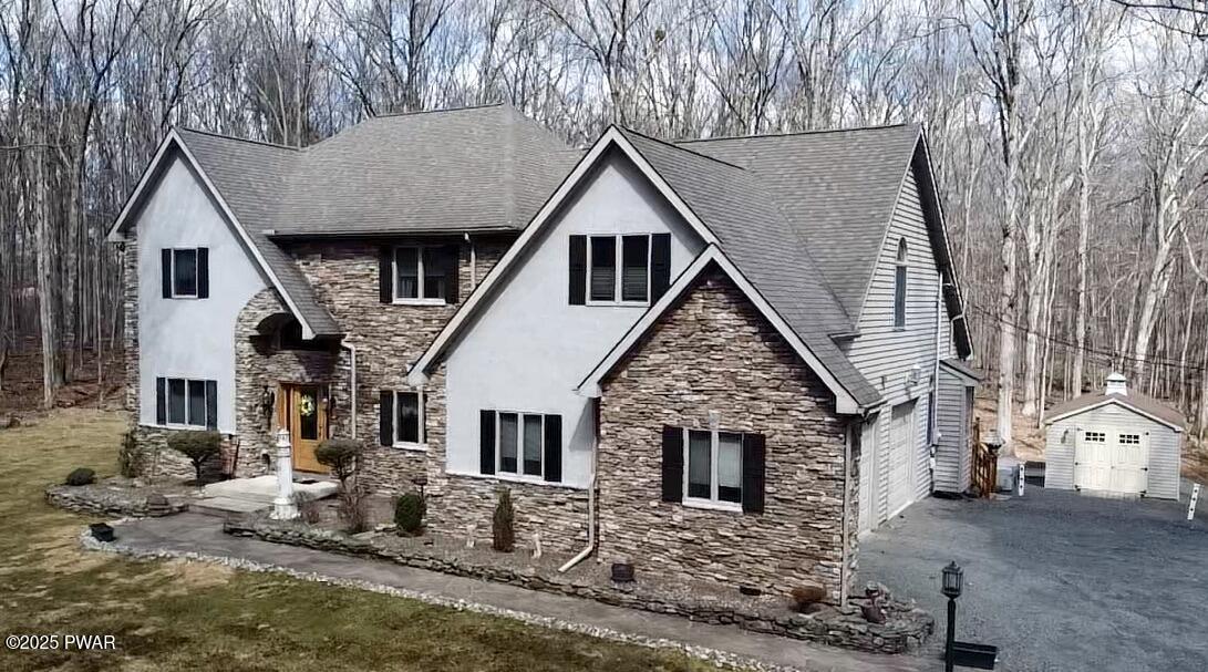 1027 House Pond Court, Hawley, Pennsylvania image 4