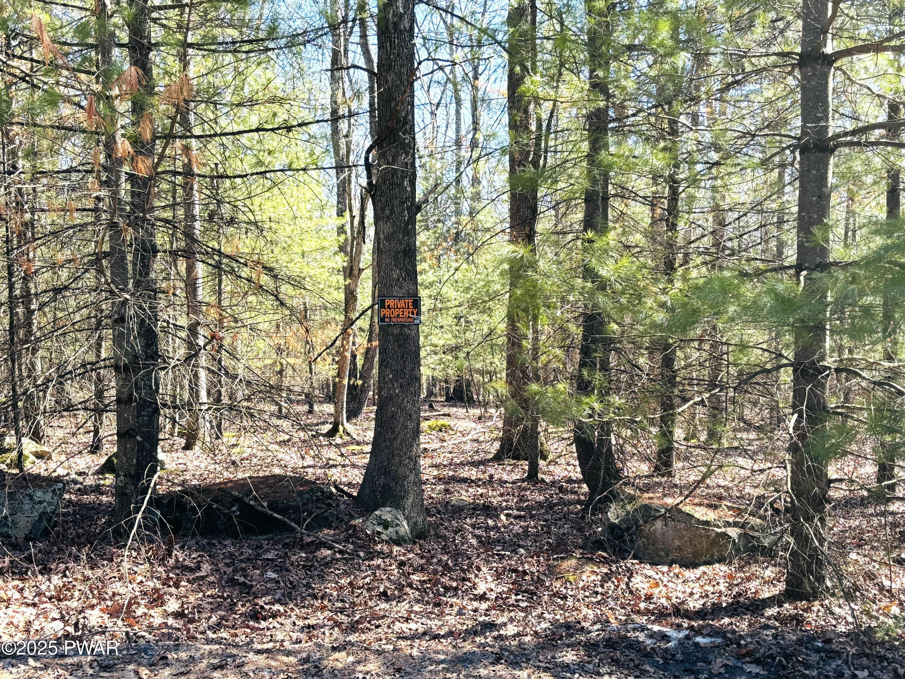 8 Moonbeam Circle, Hawley, Pennsylvania image 2