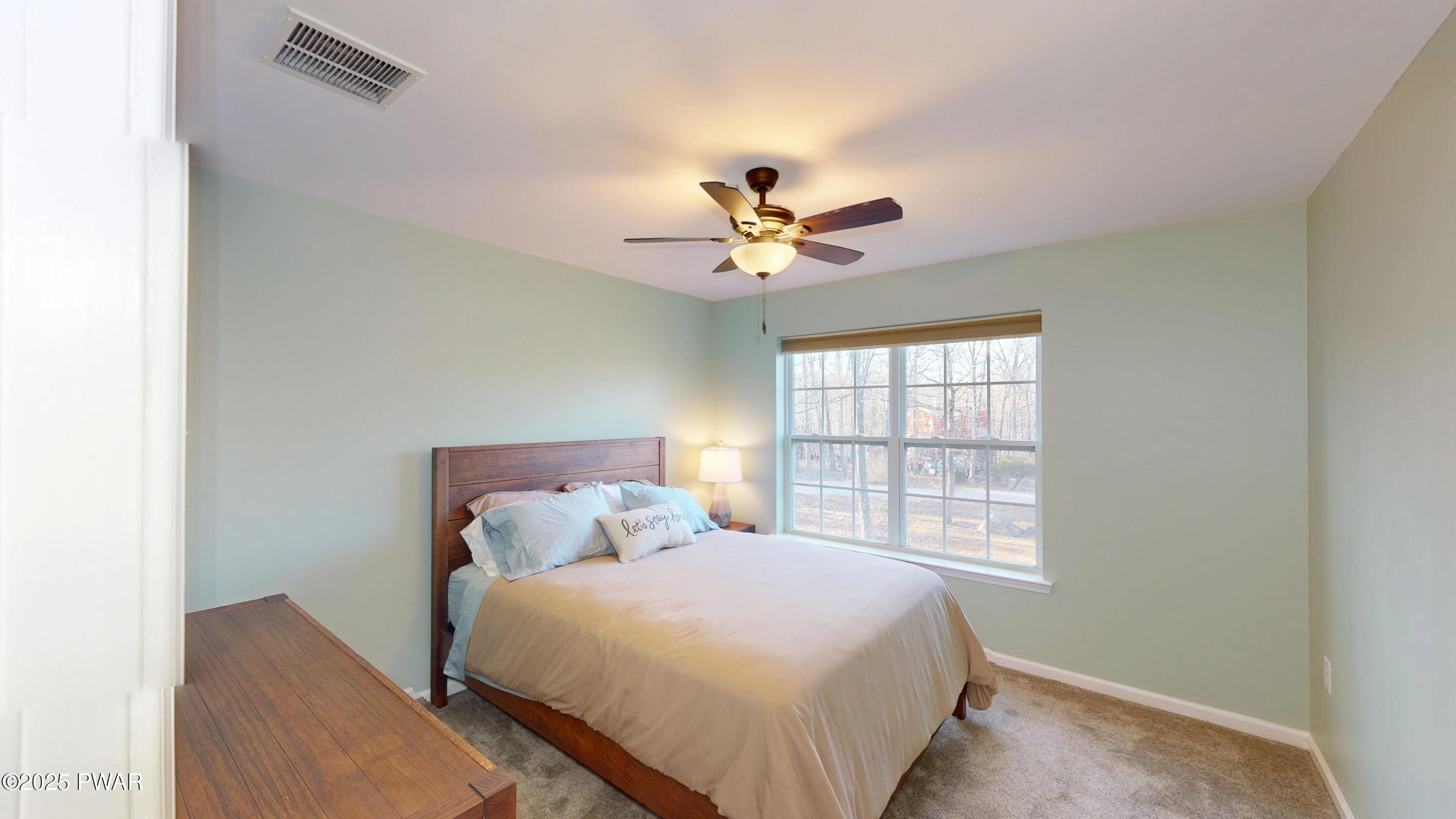 504 St Ives Court, Bushkill, Pennsylvania image 34